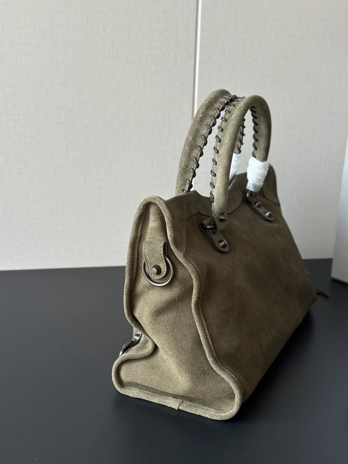 Сумки На Ремне Женские Balenciaga 1305956