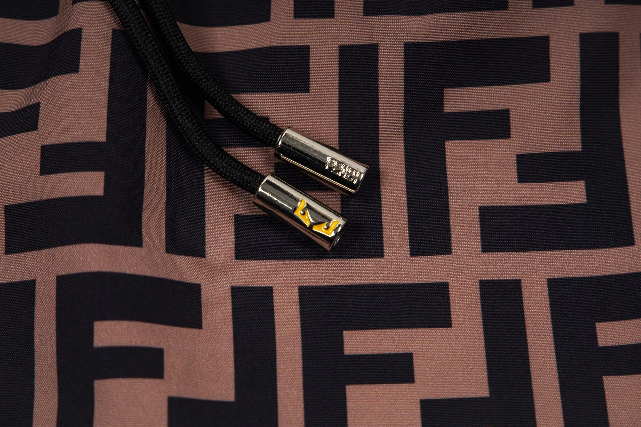 Шорты Женские Fendi 11528411