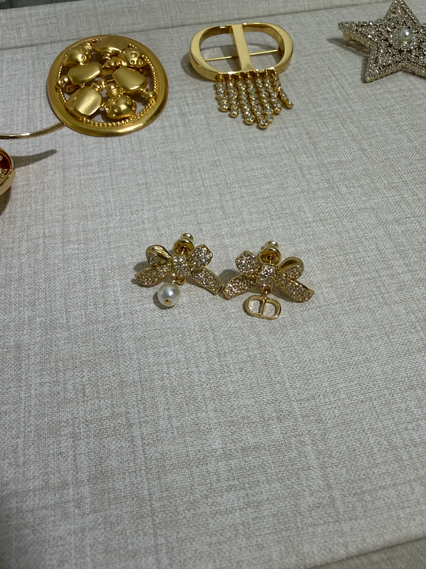 Бижутерия Christian Dior 11900102