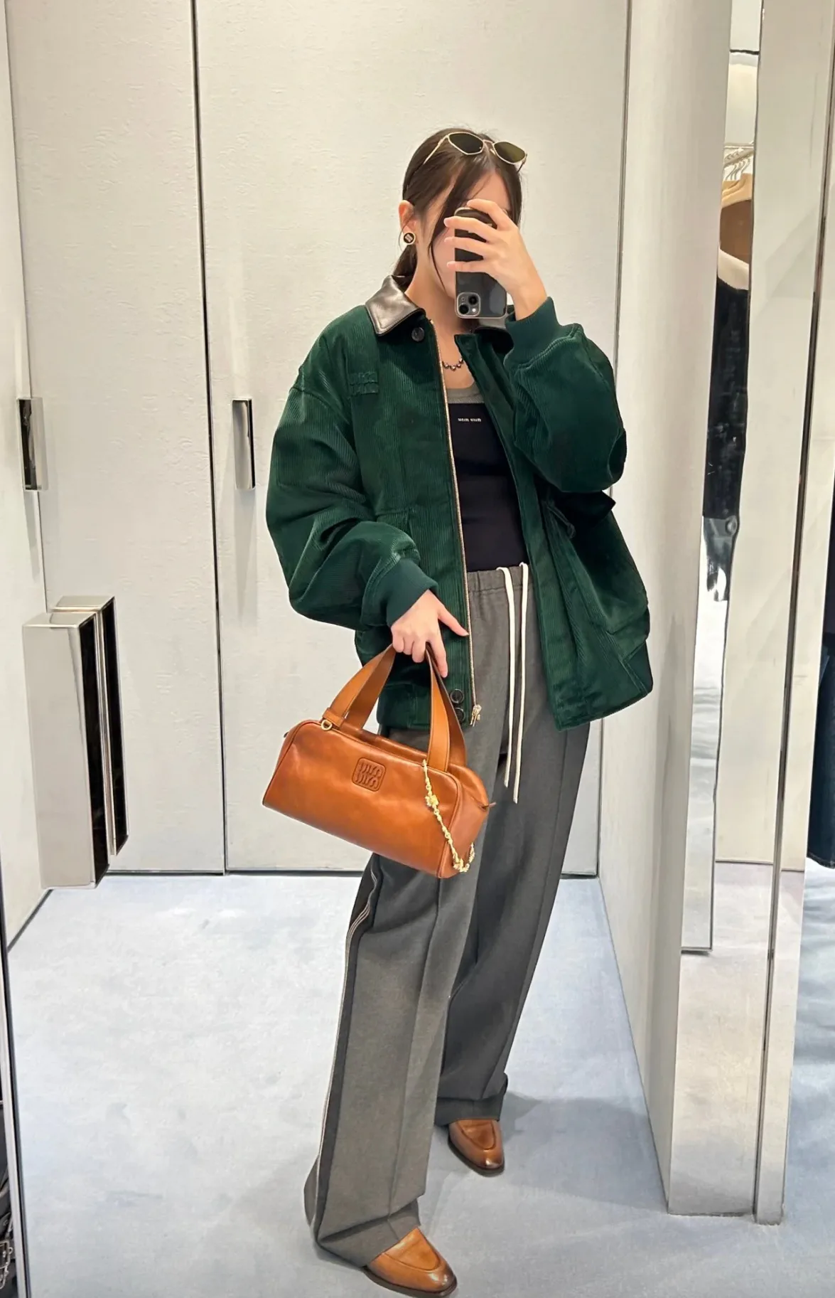 Куртки И Пуховики Женские Miu Miu 1857550