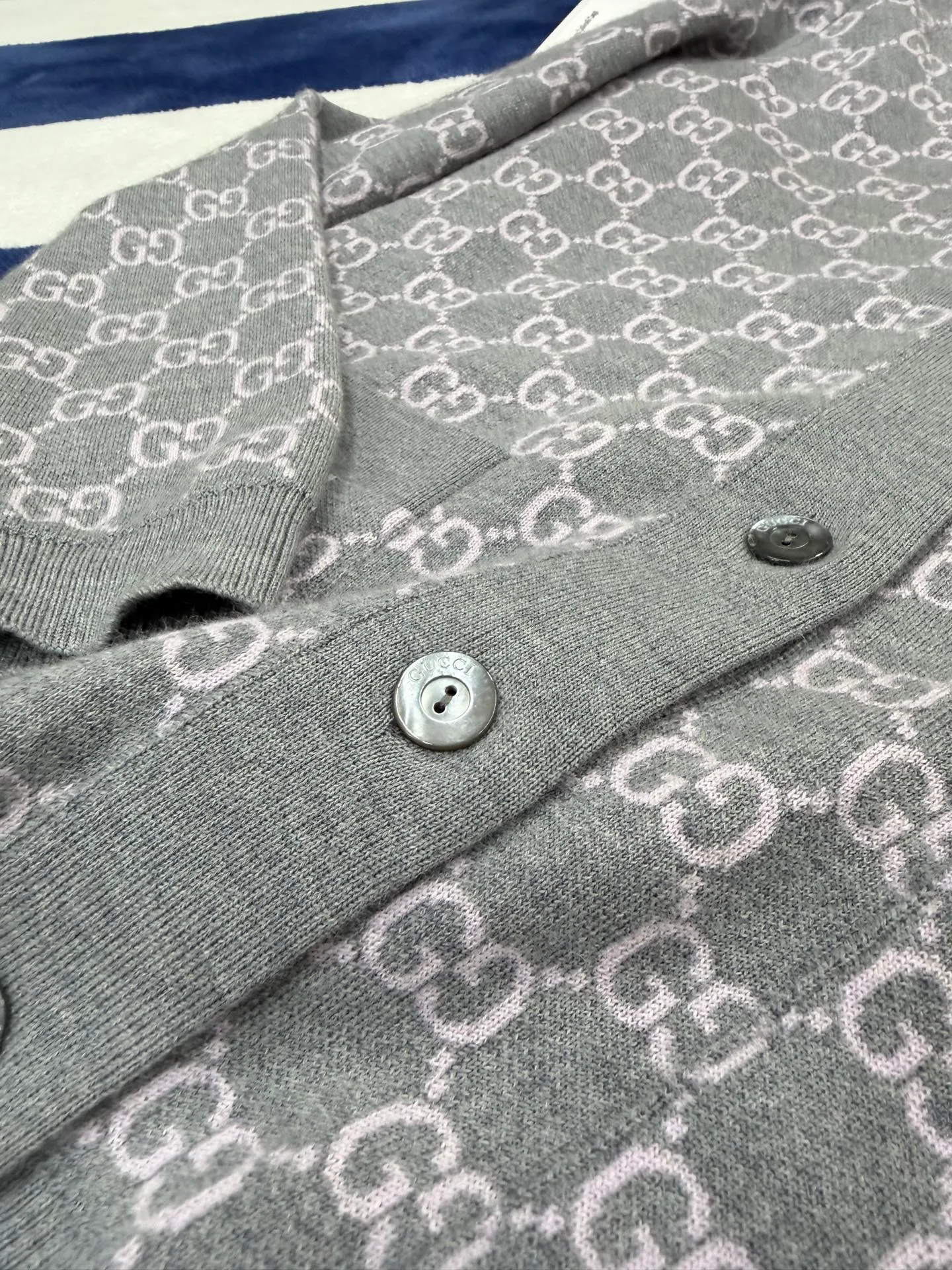 Джемперы И Свитеры Женские Gucci 19567590