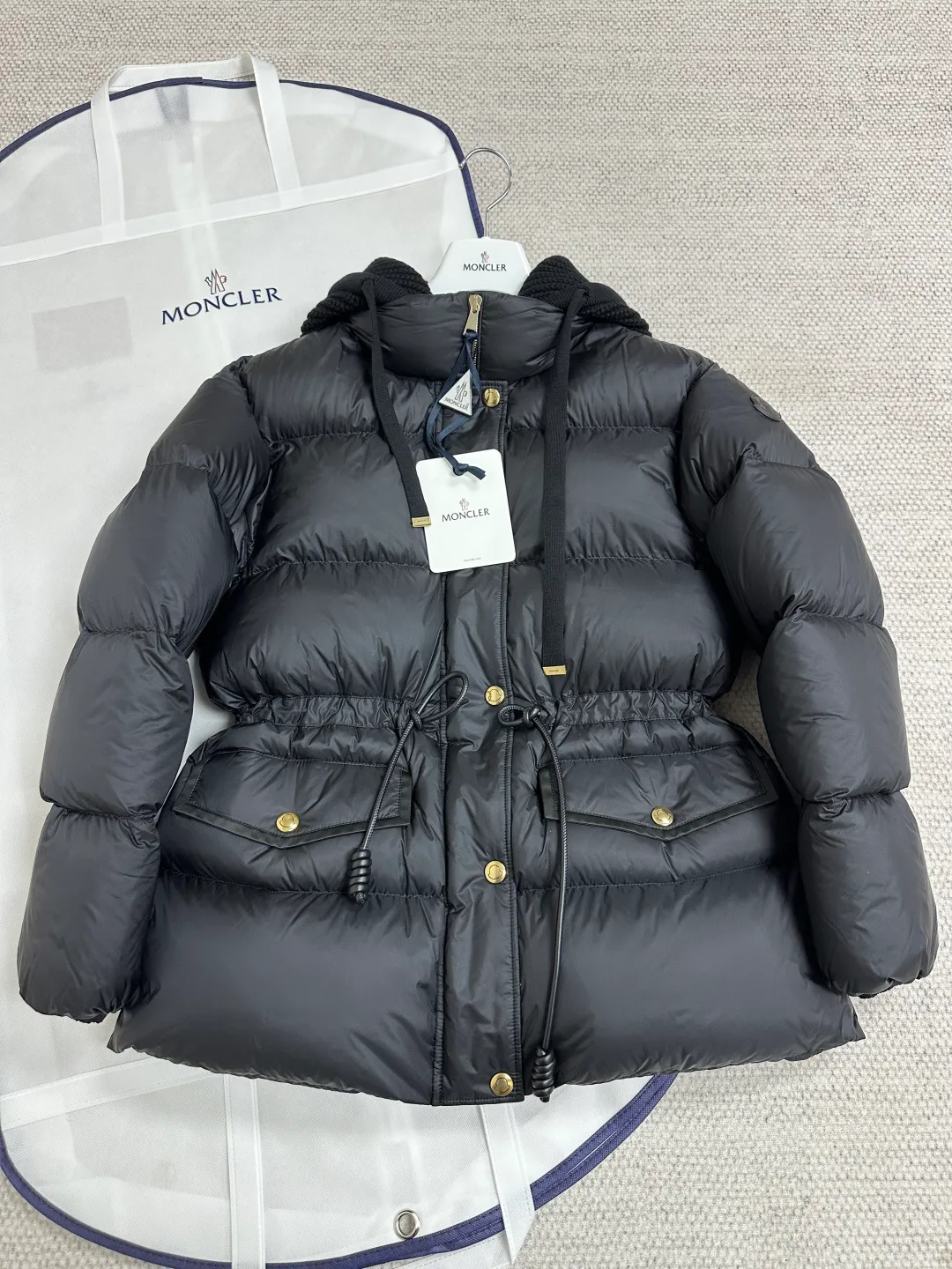 Куртки И Пуховики Женские Moncler 19654422
