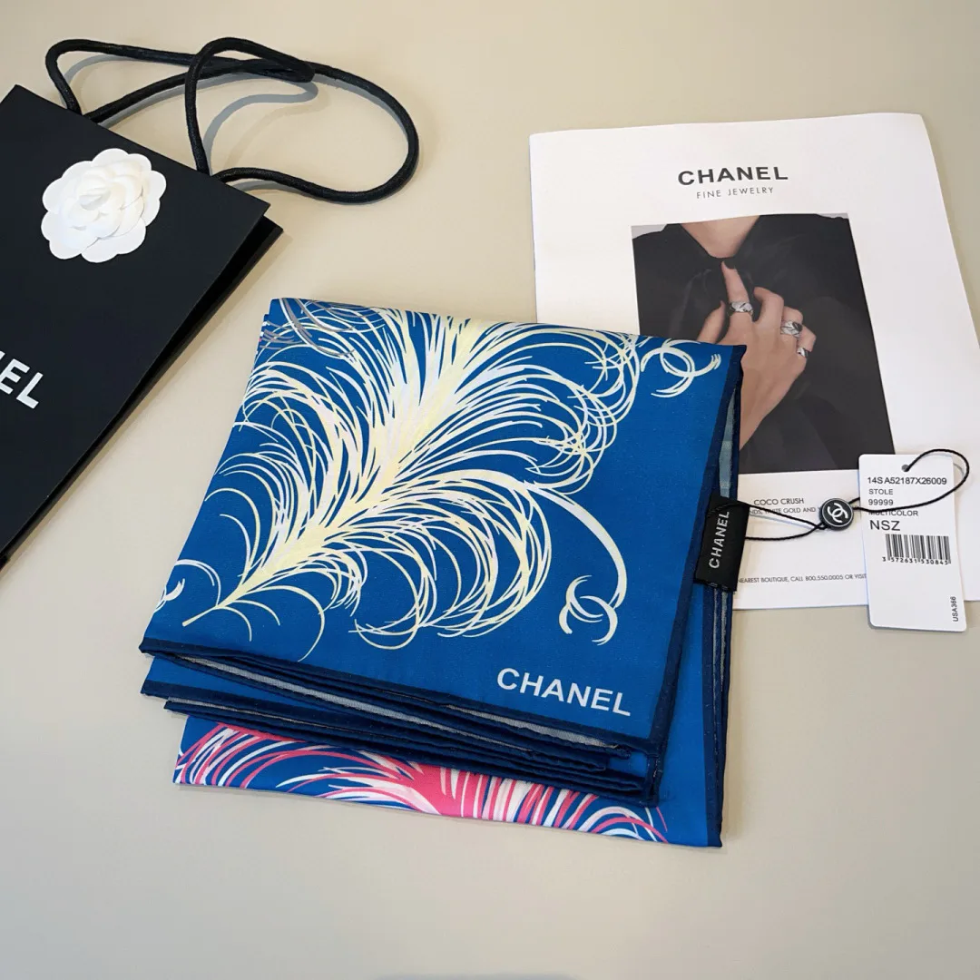 Платки Chanel 11362330