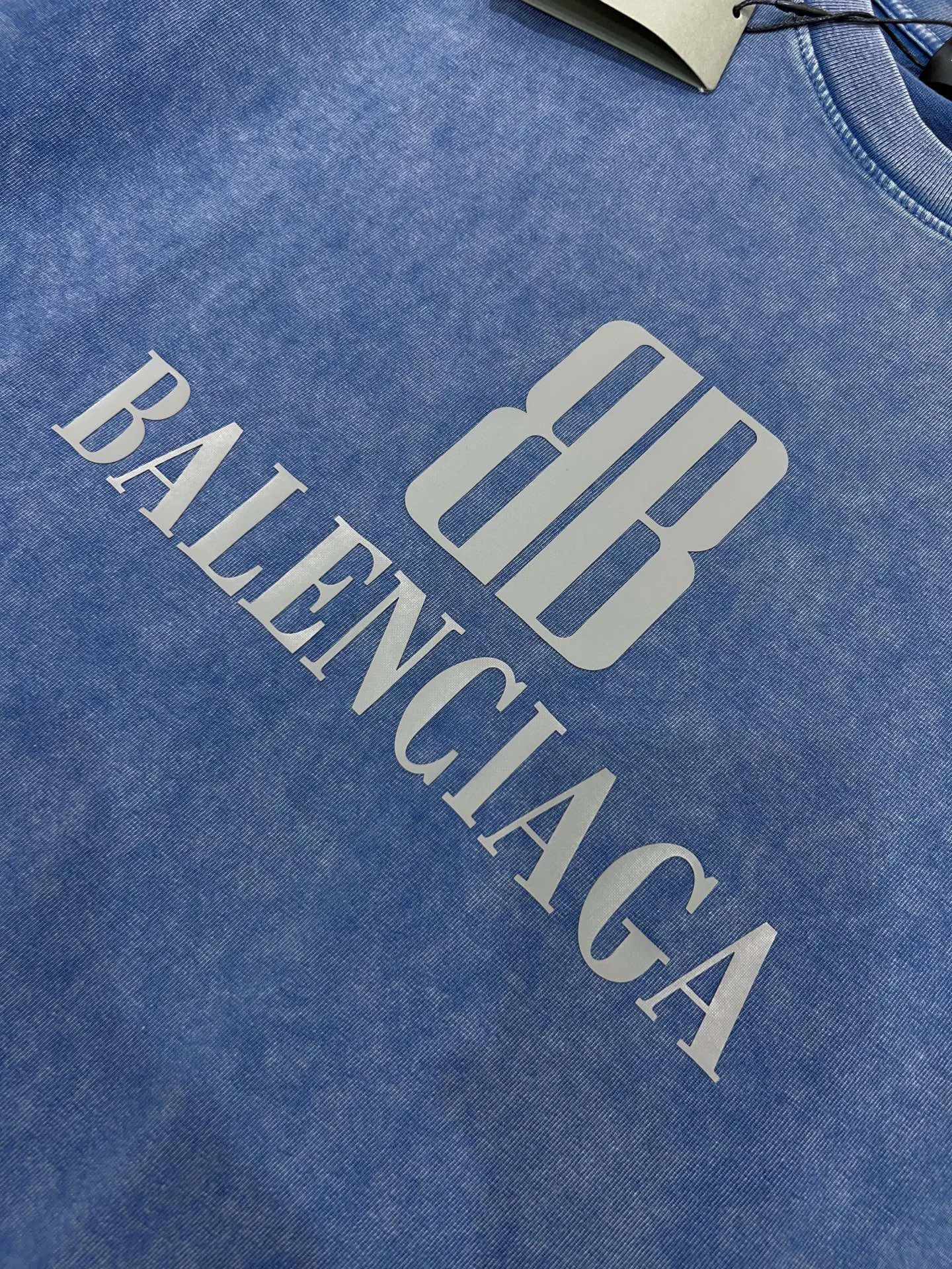 Футболки Женские Balenciaga 1808801