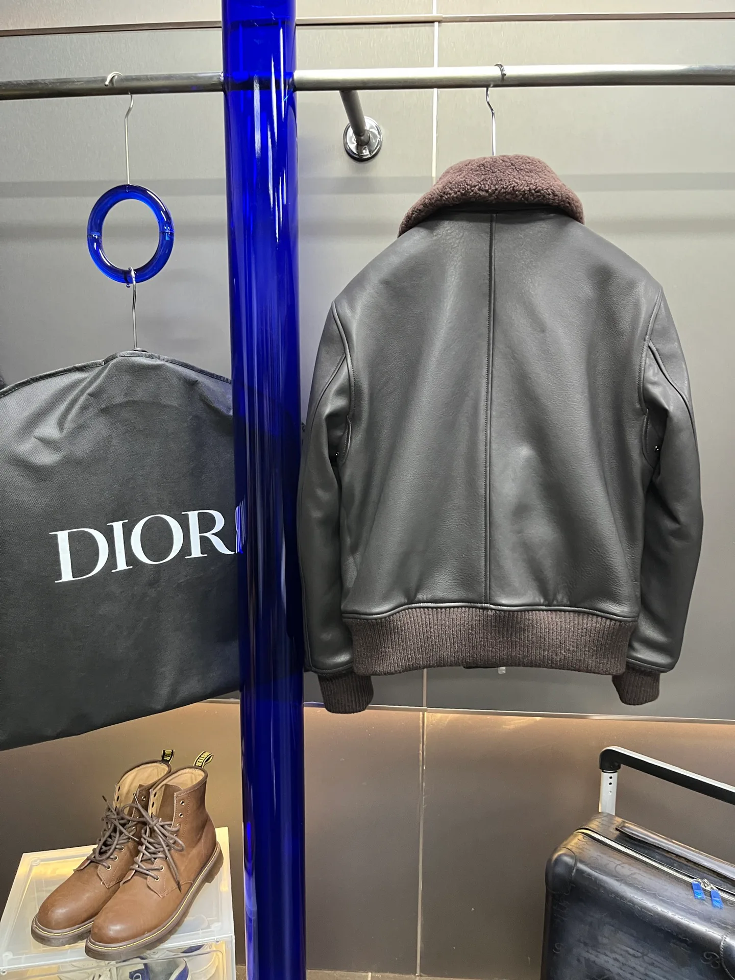 Куртки И Пуховики Мужские Christian Dior 444244