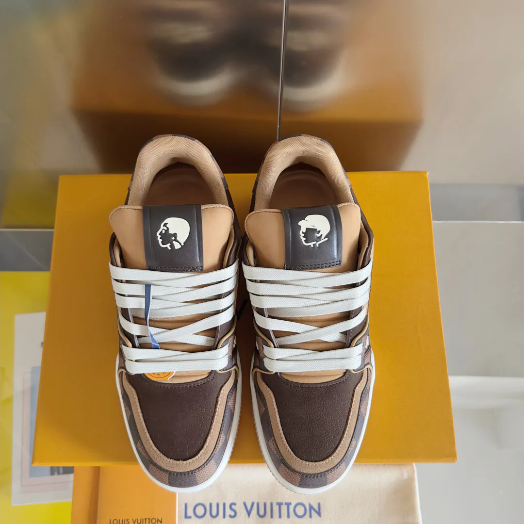 Кроссовки Женские Louis Vuitton 1546740