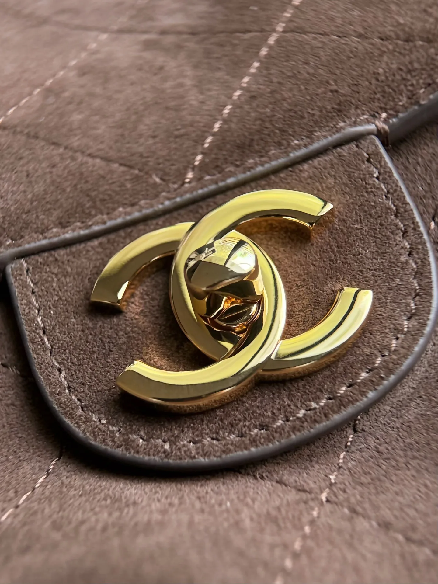 Классические Сумки Женские Chanel 17424351