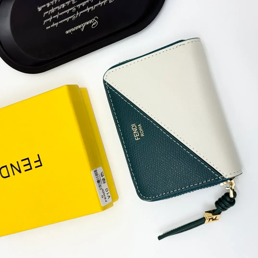 Клатчи Женские Fendi 442062