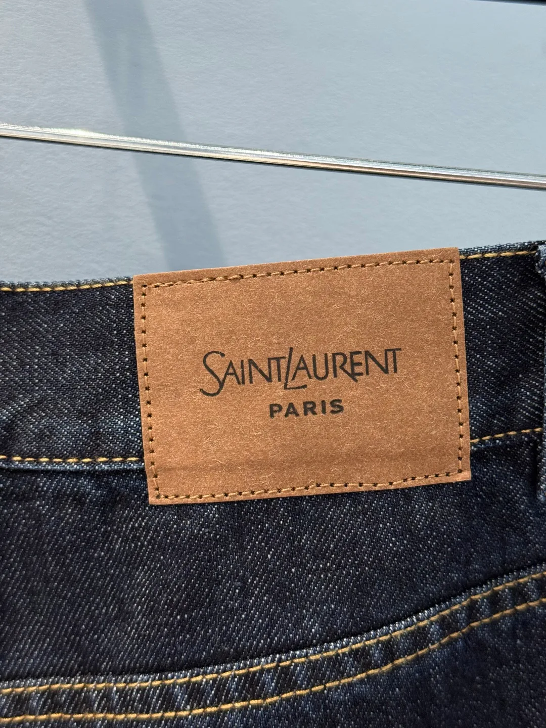 Джинсы Женские Saint Laurent 17712440