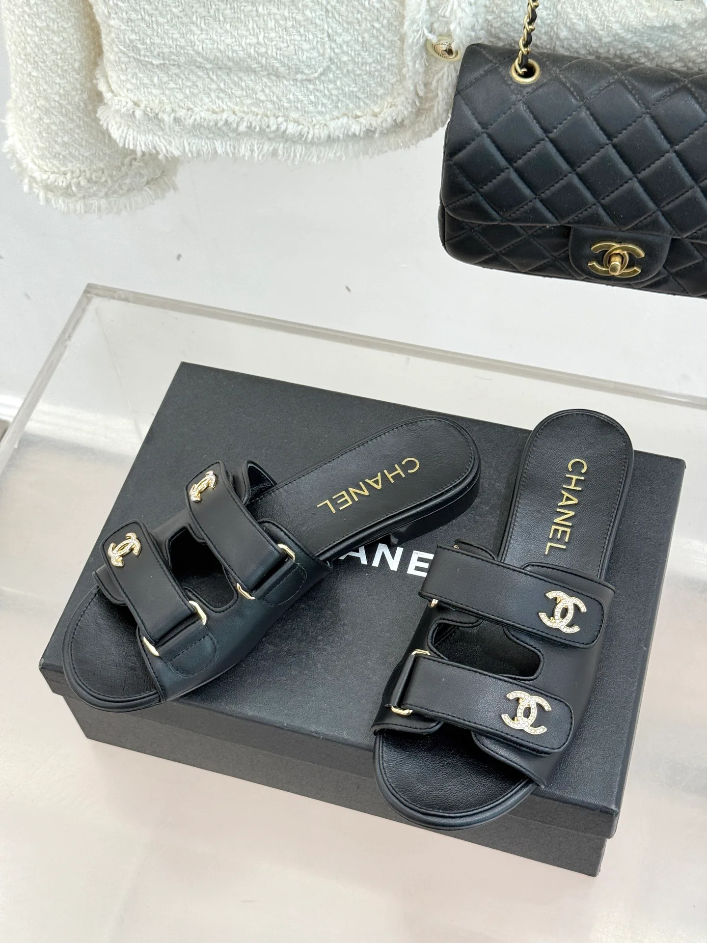 Шлепанцы Женские Chanel 1885750