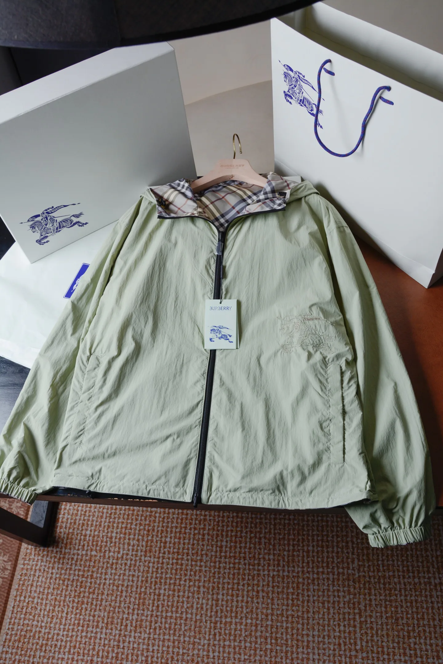 Куртки И Пуховики Мужские Burberry 13432980