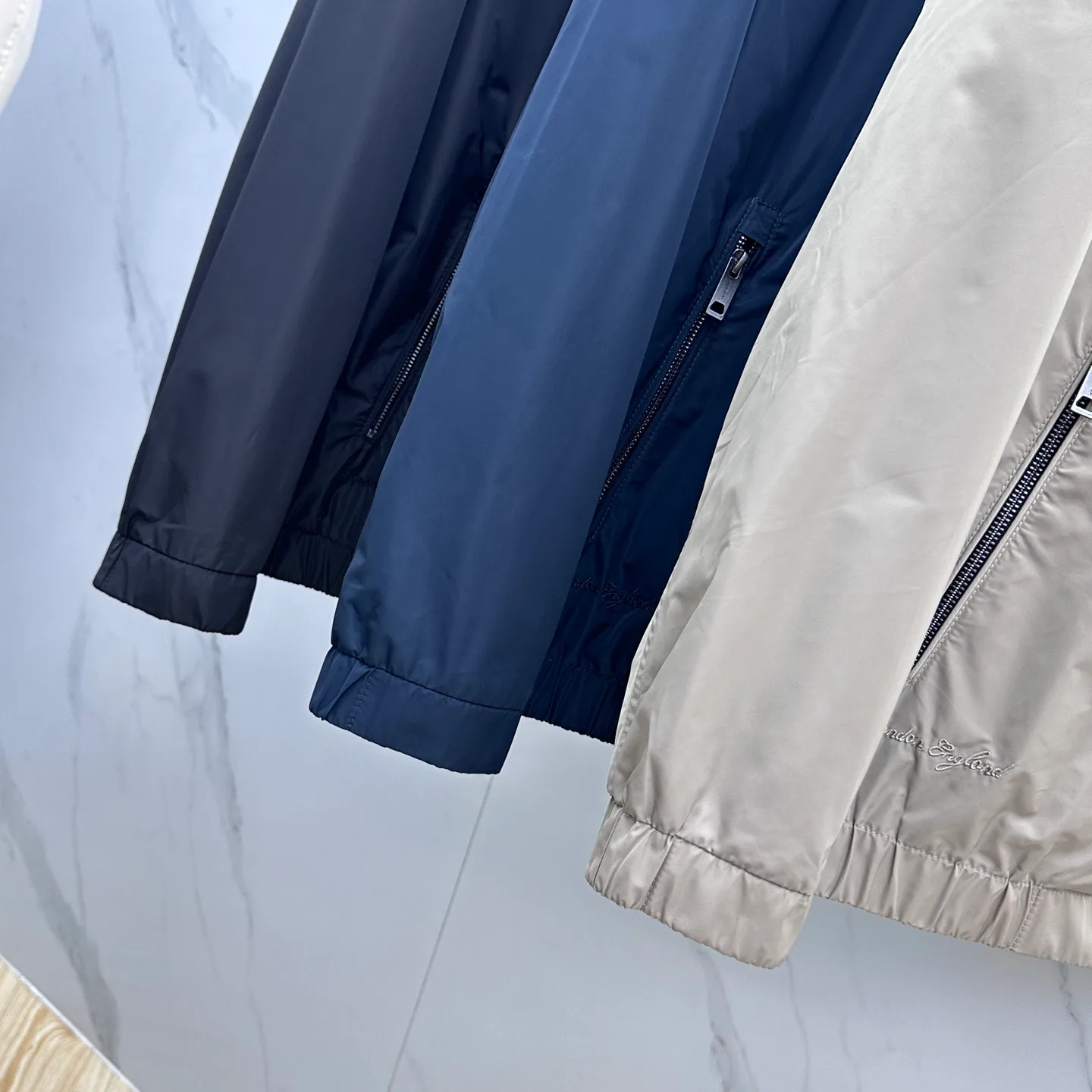 Куртки И Пуховики Мужские Burberry 18246780