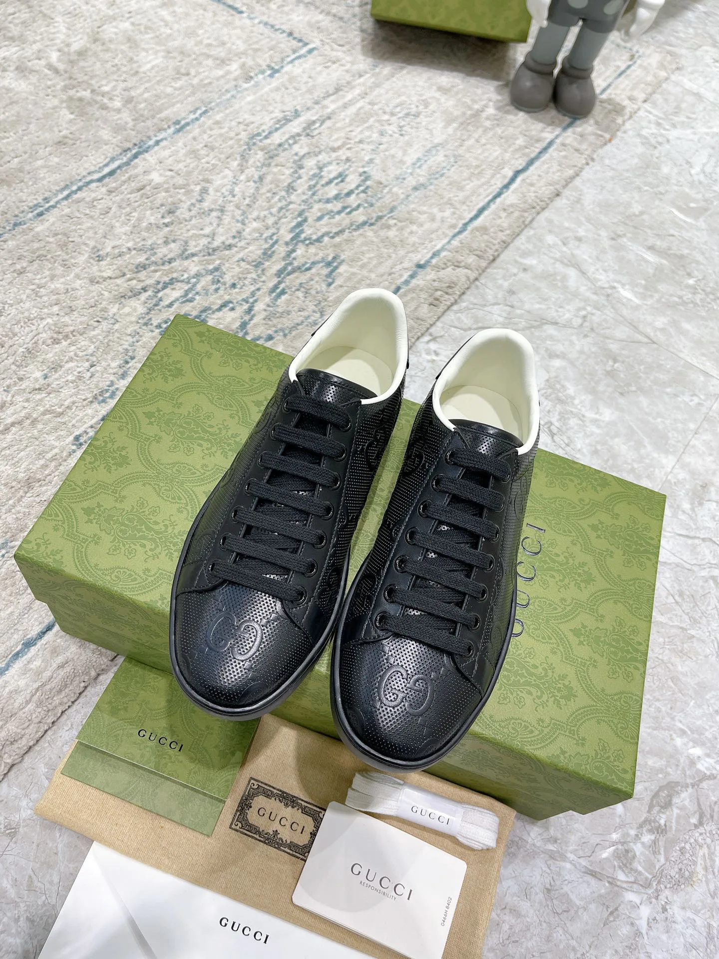 Кроссовки Женские Gucci 17620461