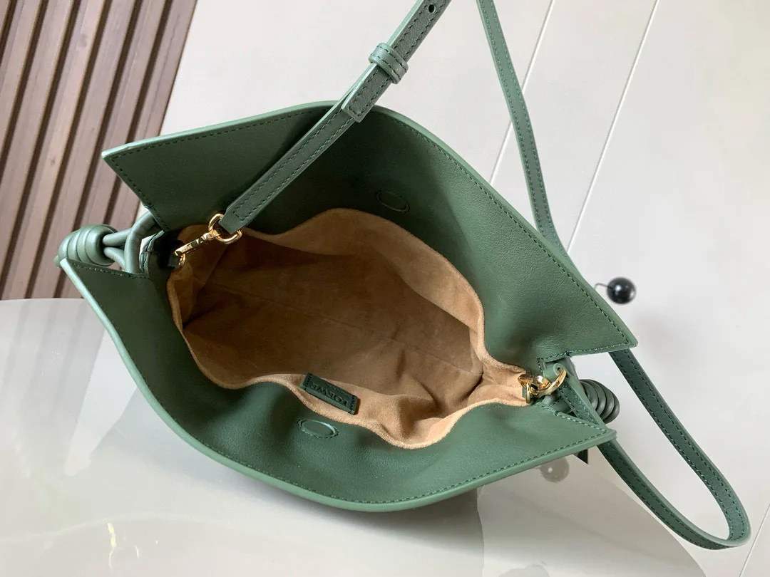 Клатчи Женские Loewe 10823955