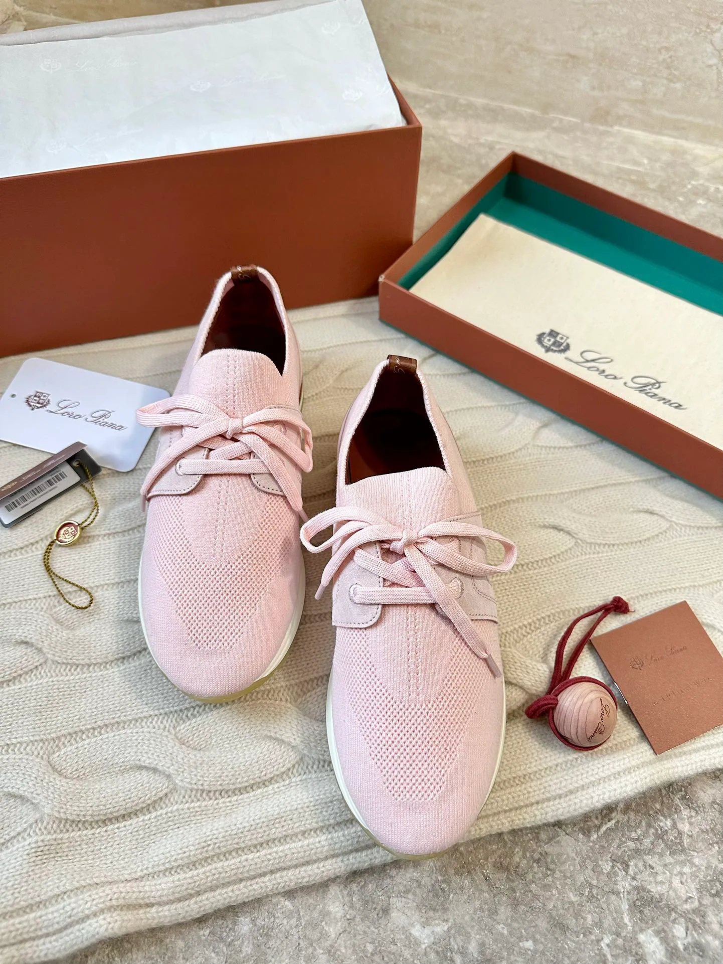 Кроссовки Женские Loro Piana 21670