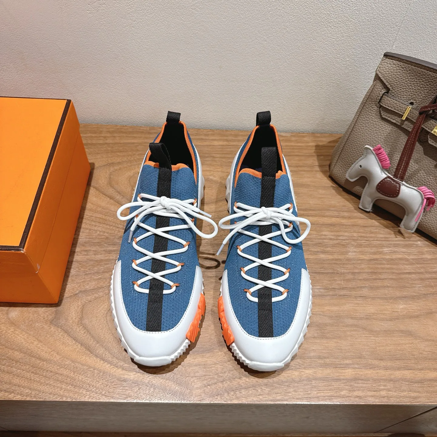 Кроссовки Женские Hermes 4852680