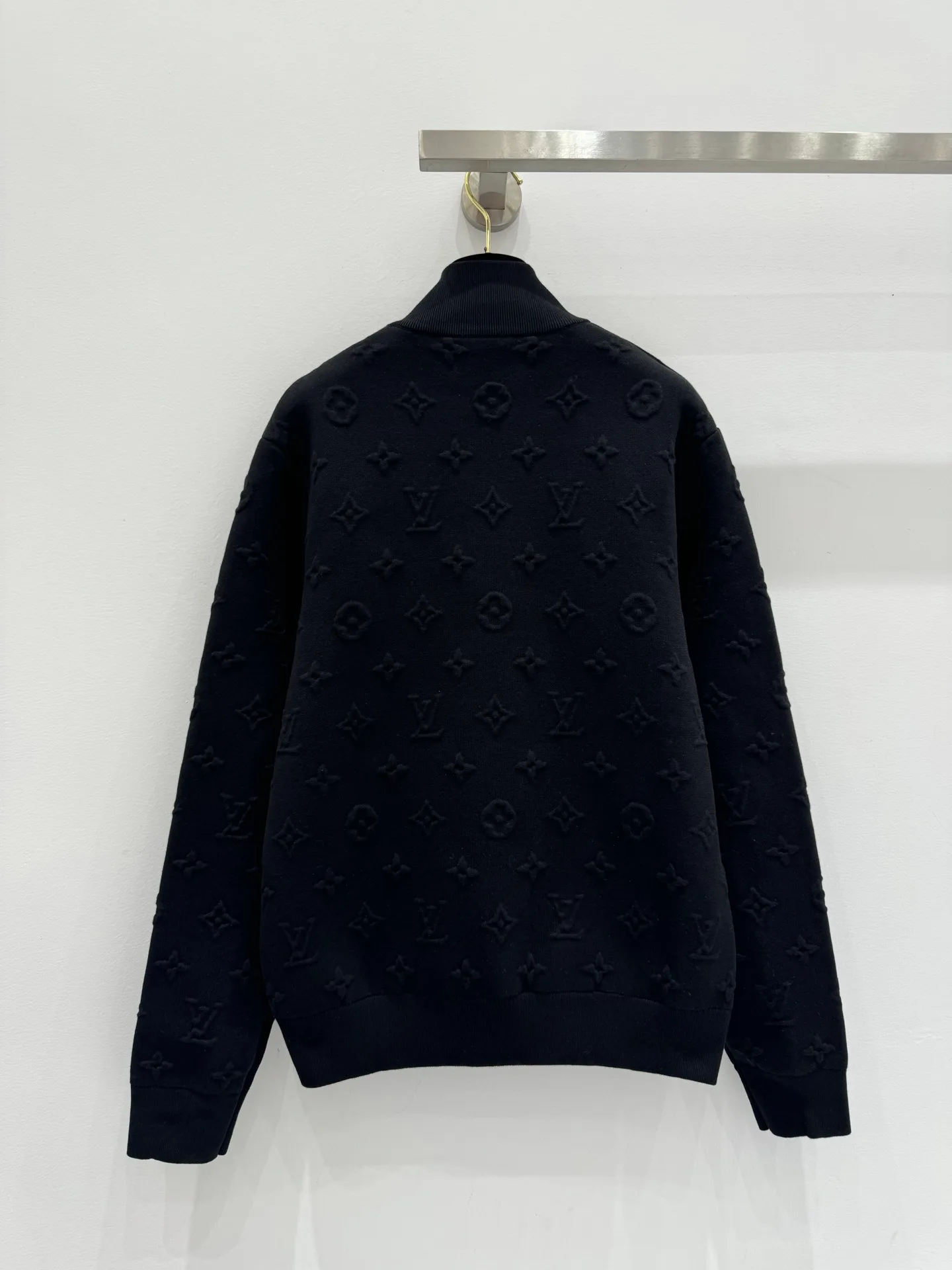 Куртки И Пуховики Женские Louis Vuitton 9150785