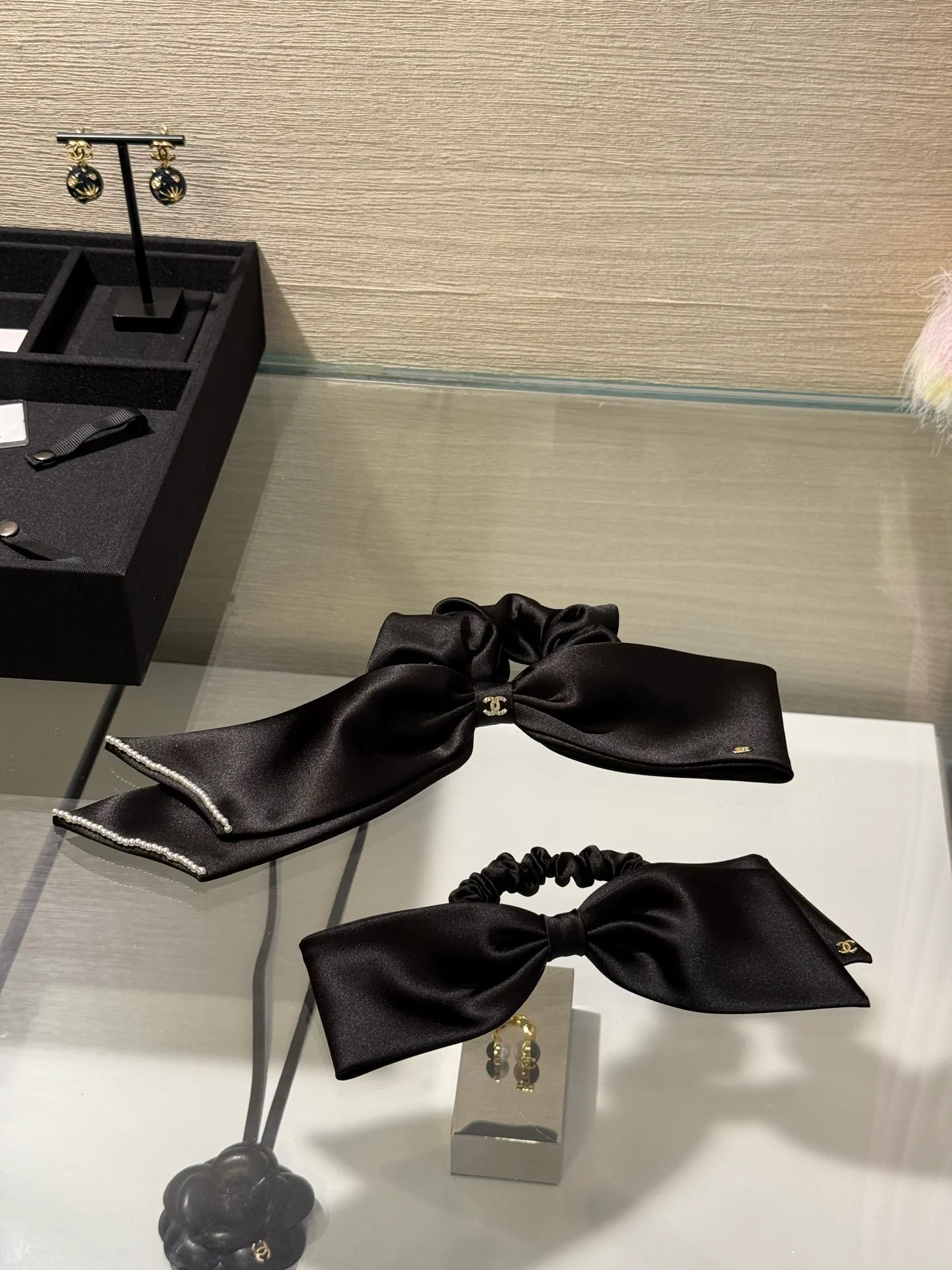 Головные Уборы Chanel 12940222