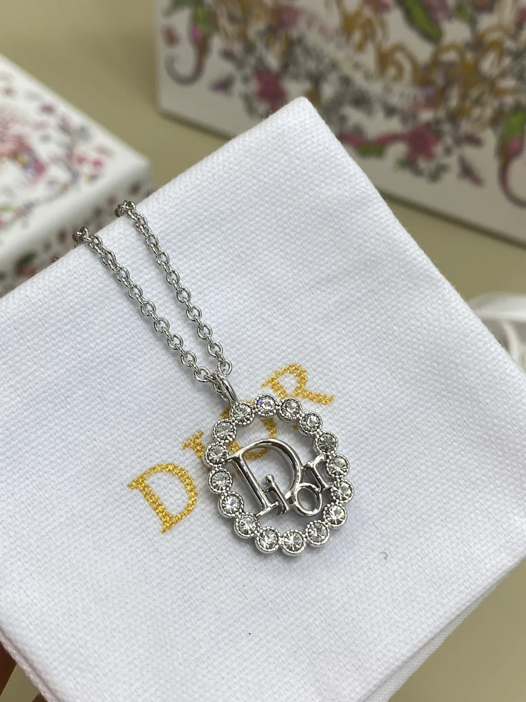Бижутерия Christian Dior 17843094