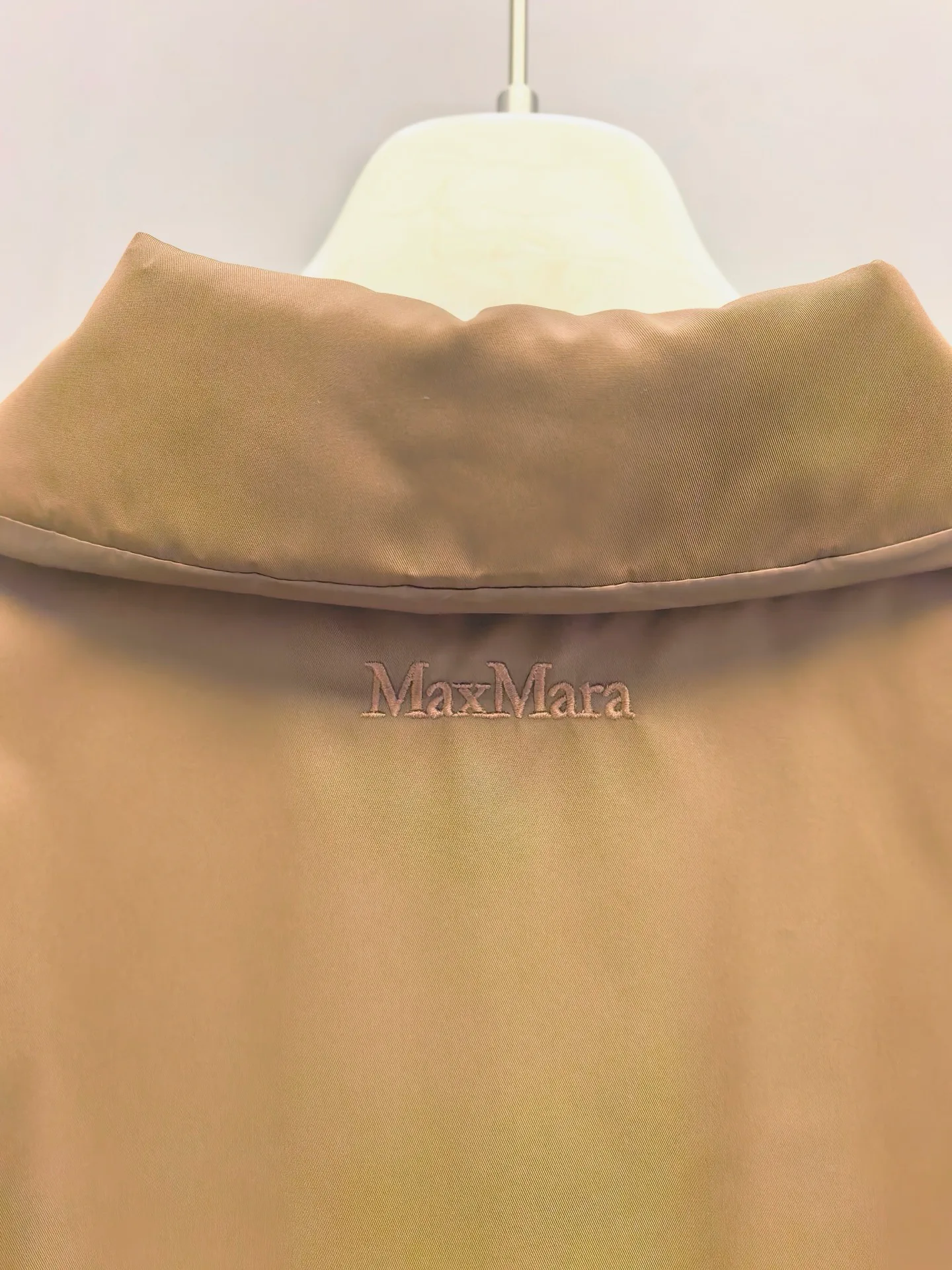 Куртки И Пуховики Женские Max Mara 18643868