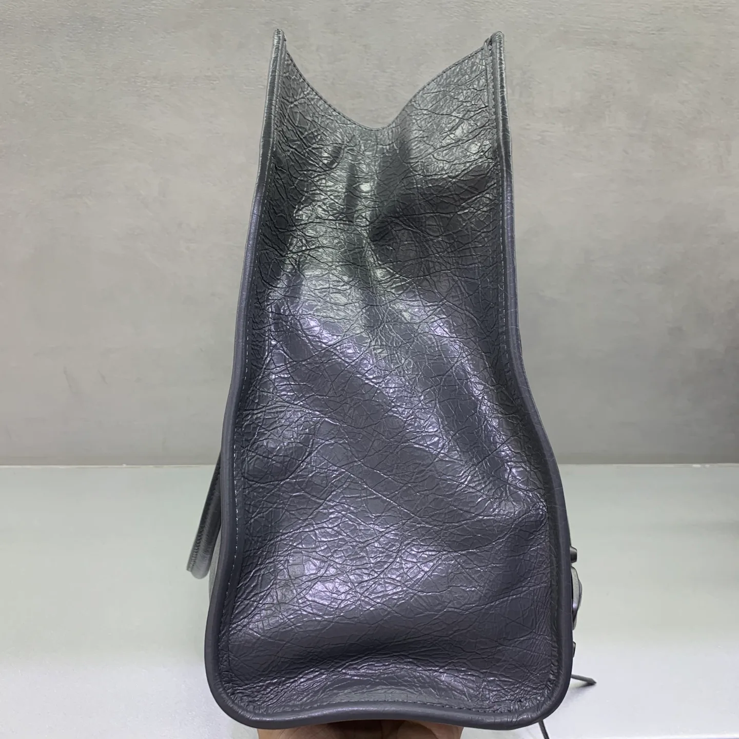 Классические Сумки Женские Balenciaga 12774247