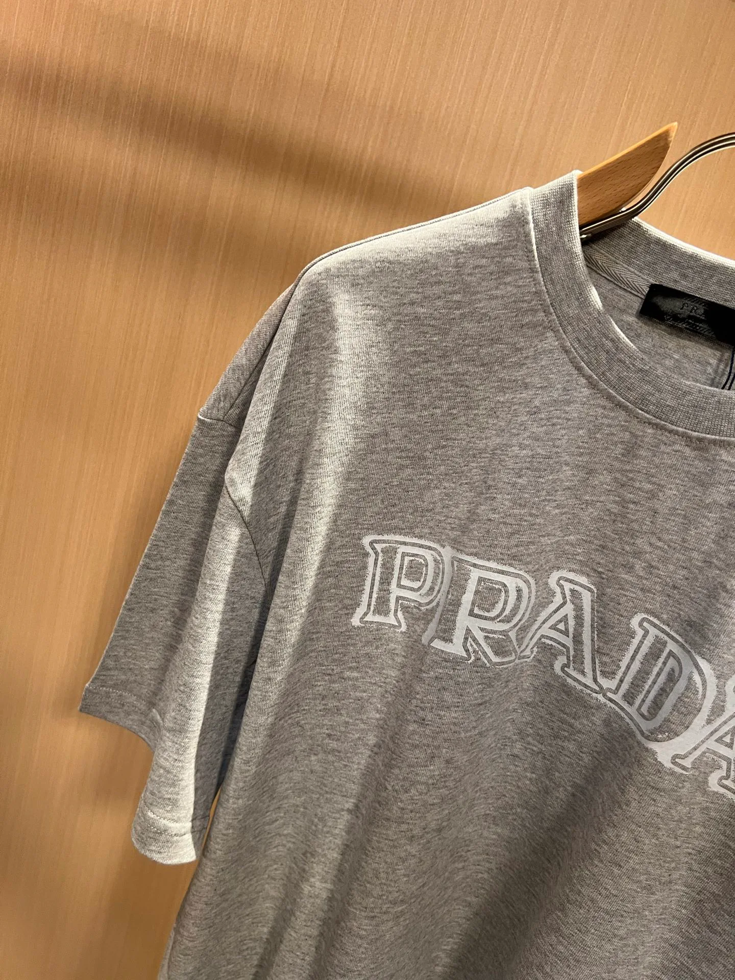 Футболки Женские Prada 11952797