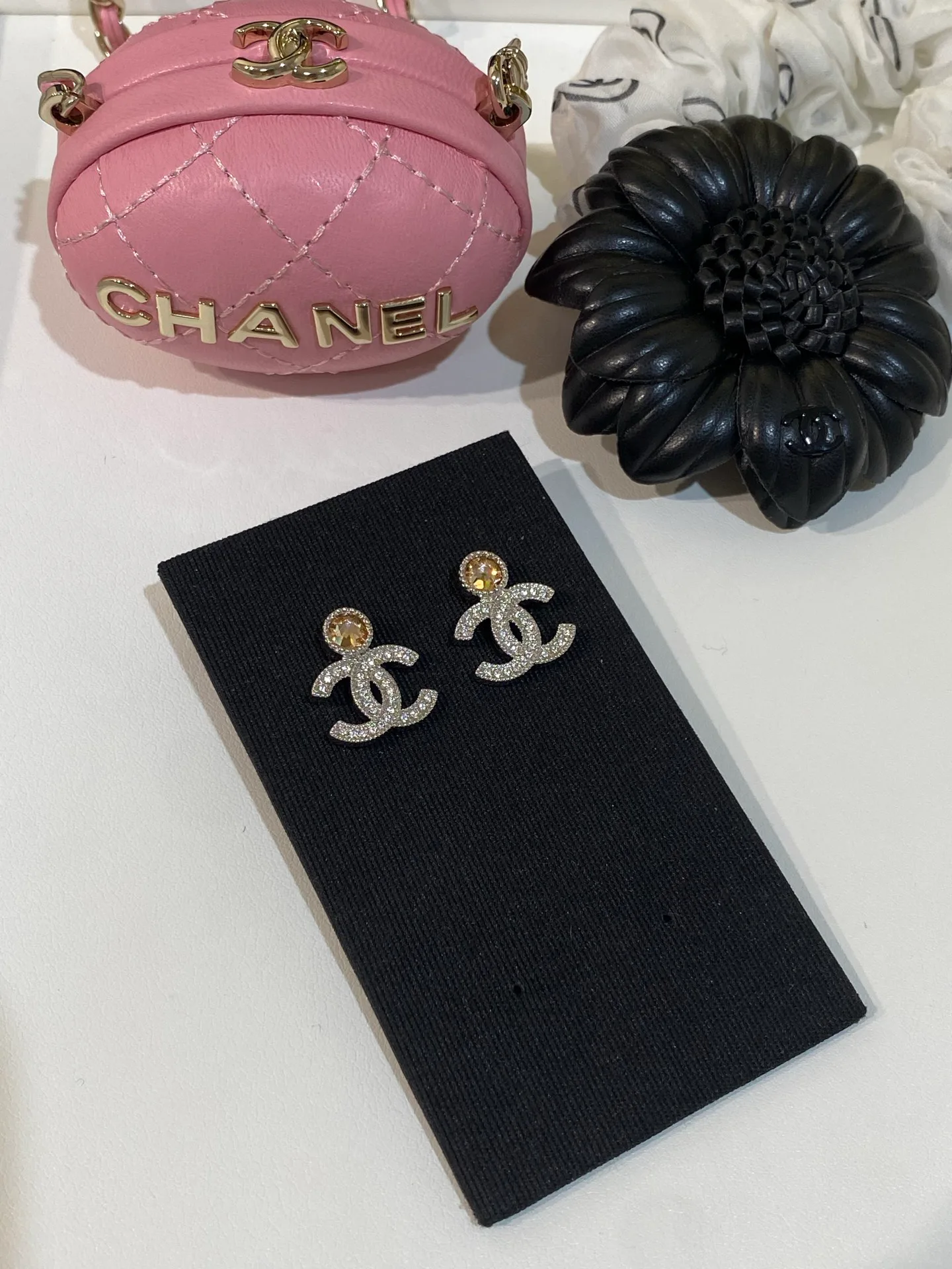Бижутерия Chanel 17820229