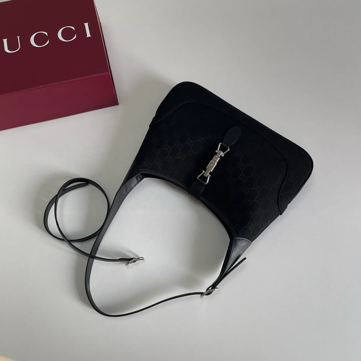 Классические Сумки Женские Gucci 11665052