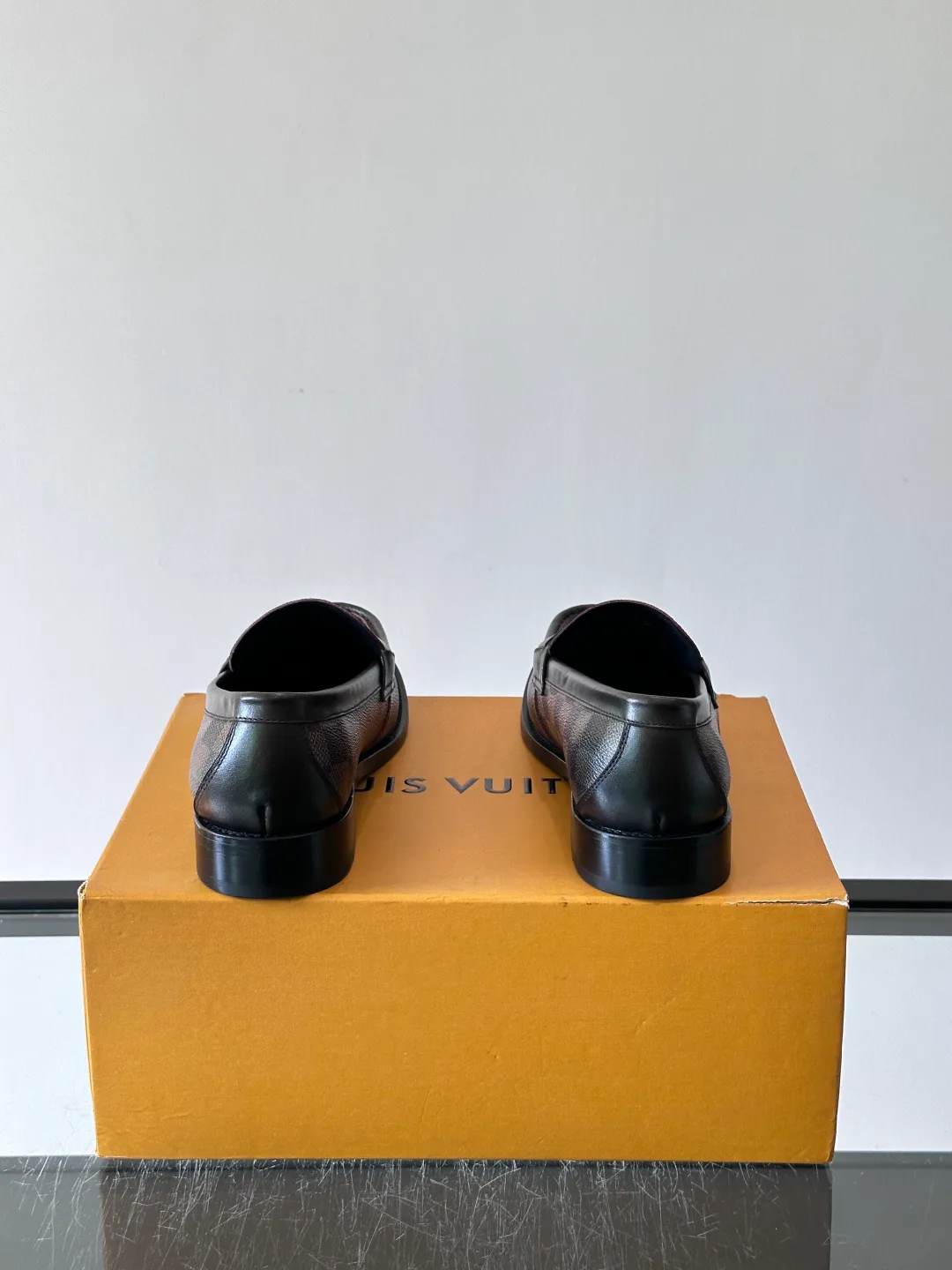 Лоферы И Туфли Мужские Louis Vuitton 18770834
