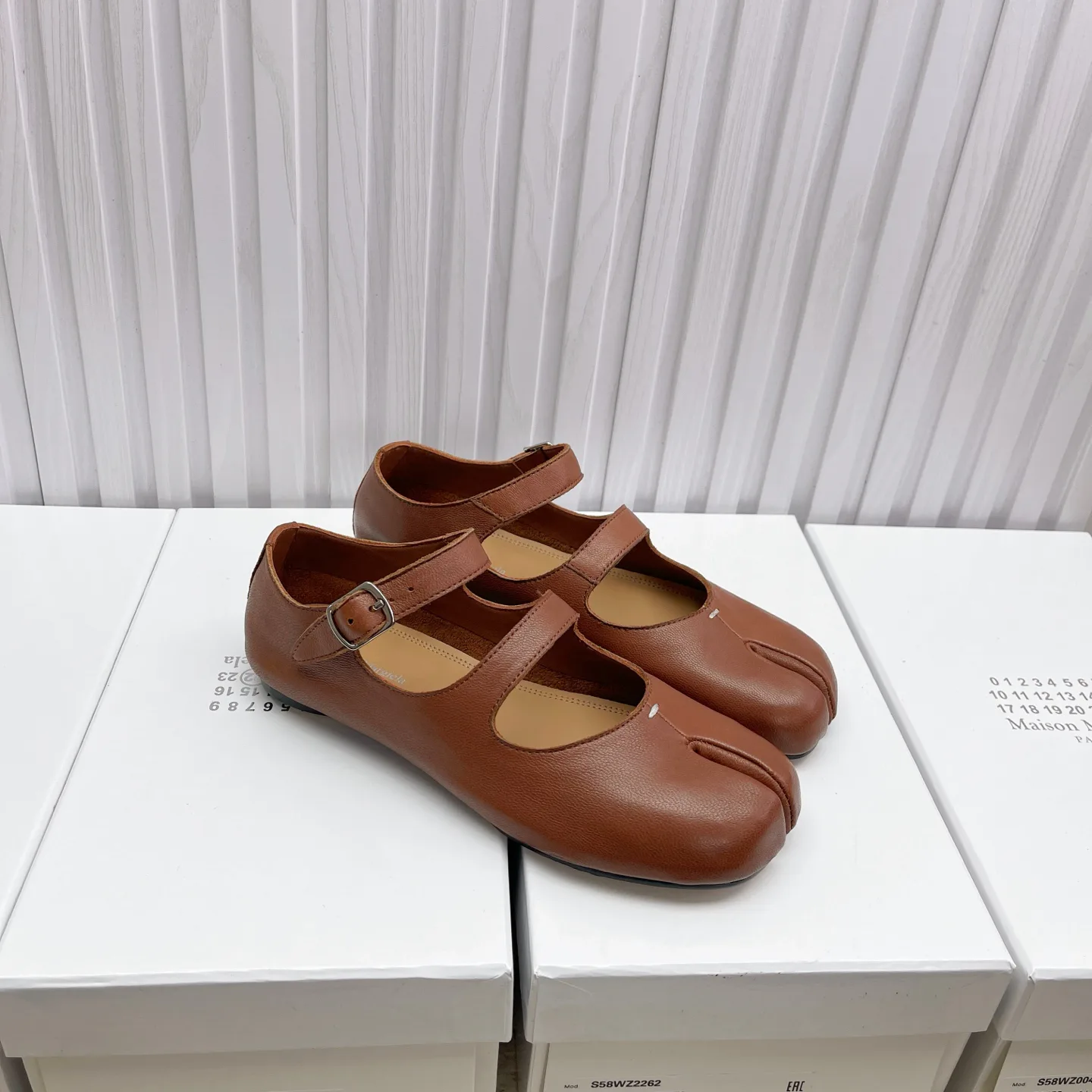 Туфли Женские Maison Margiela 18104104