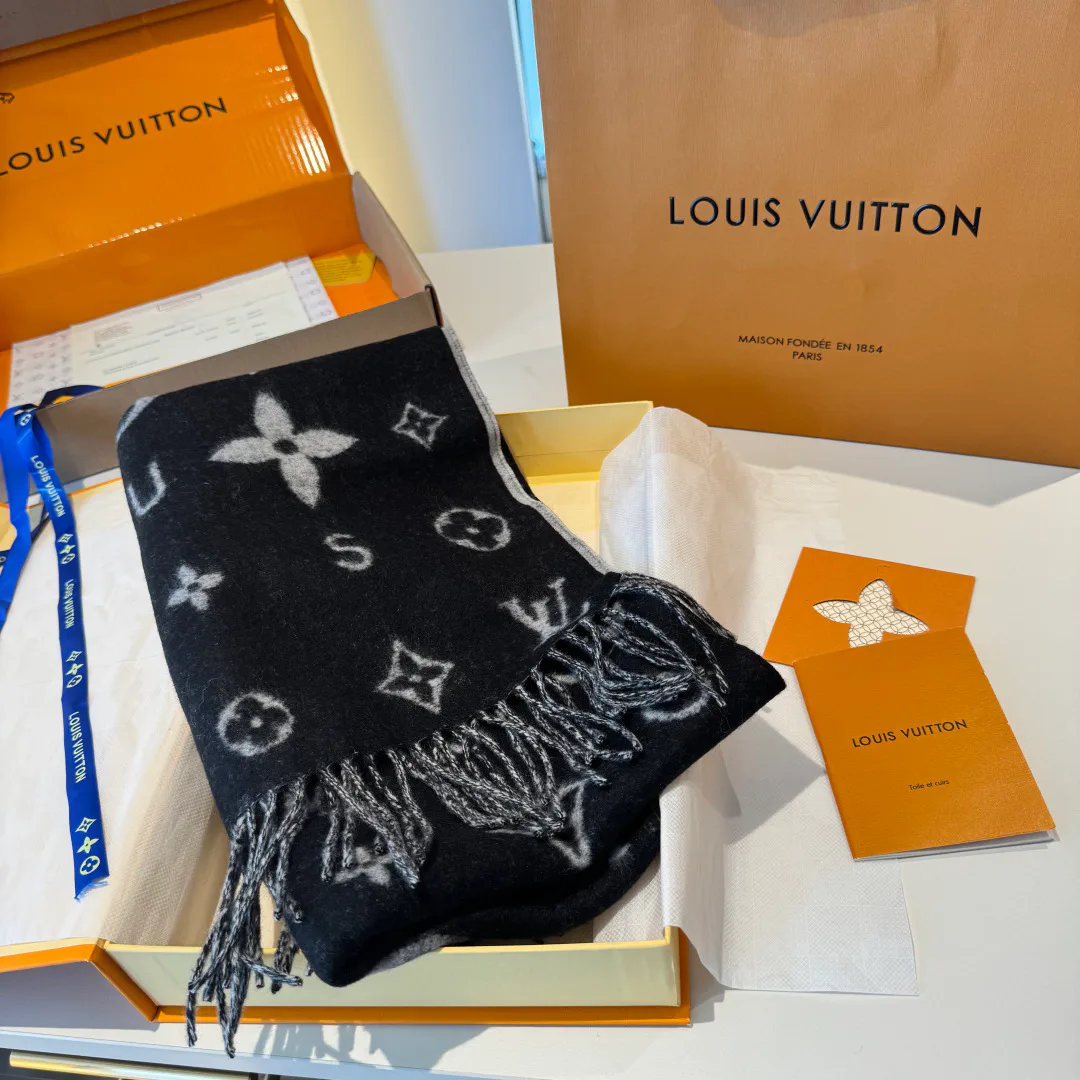 Шарфы Louis Vuitton 497639