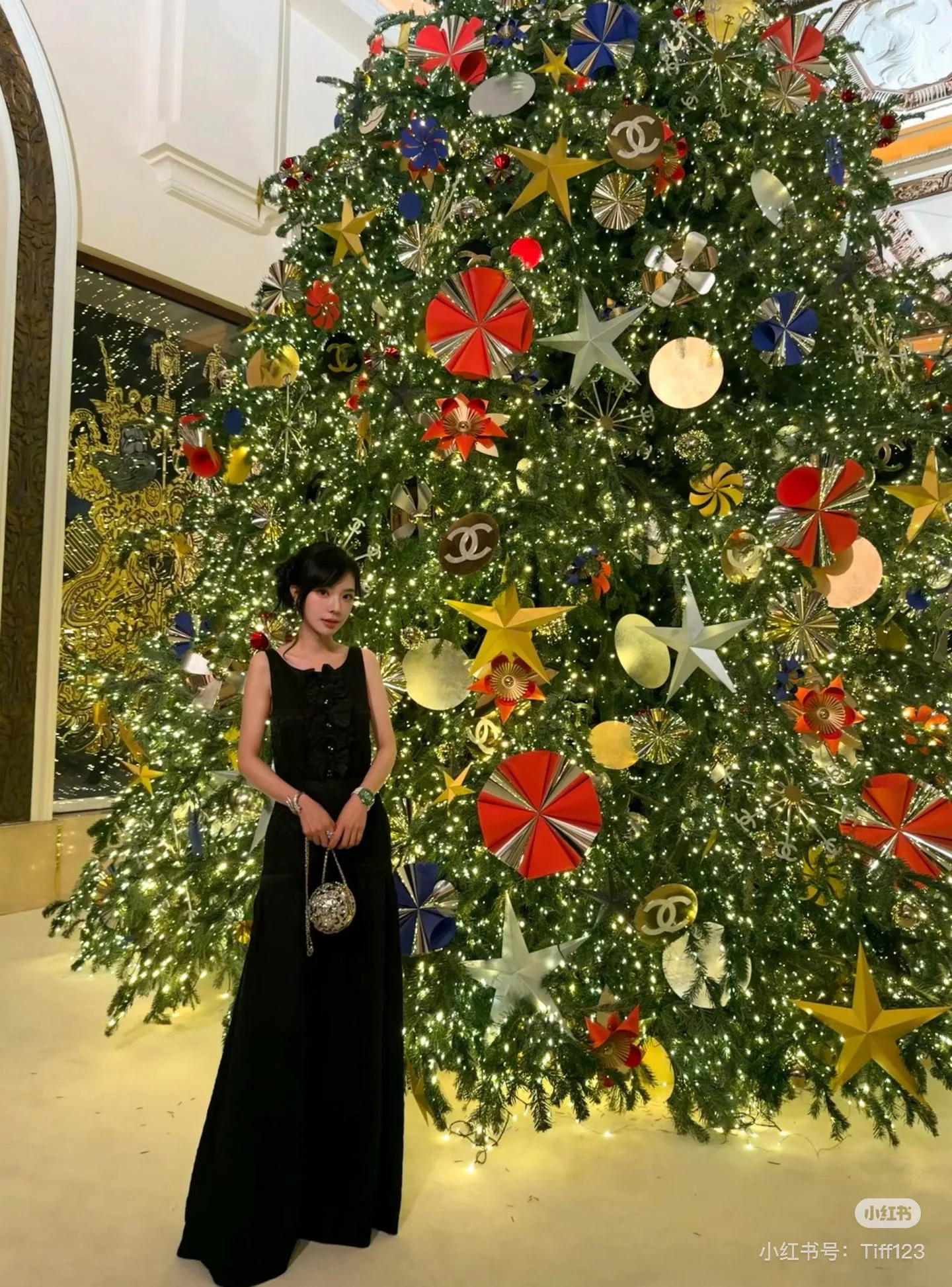 Платья Женские Chanel 10703711