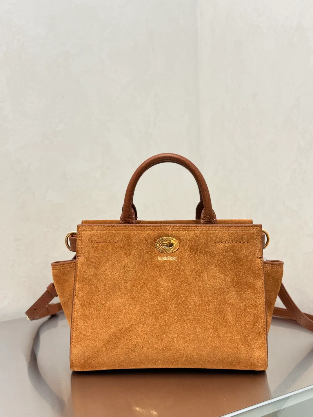 Классические Сумки Женские Burberry 11017443