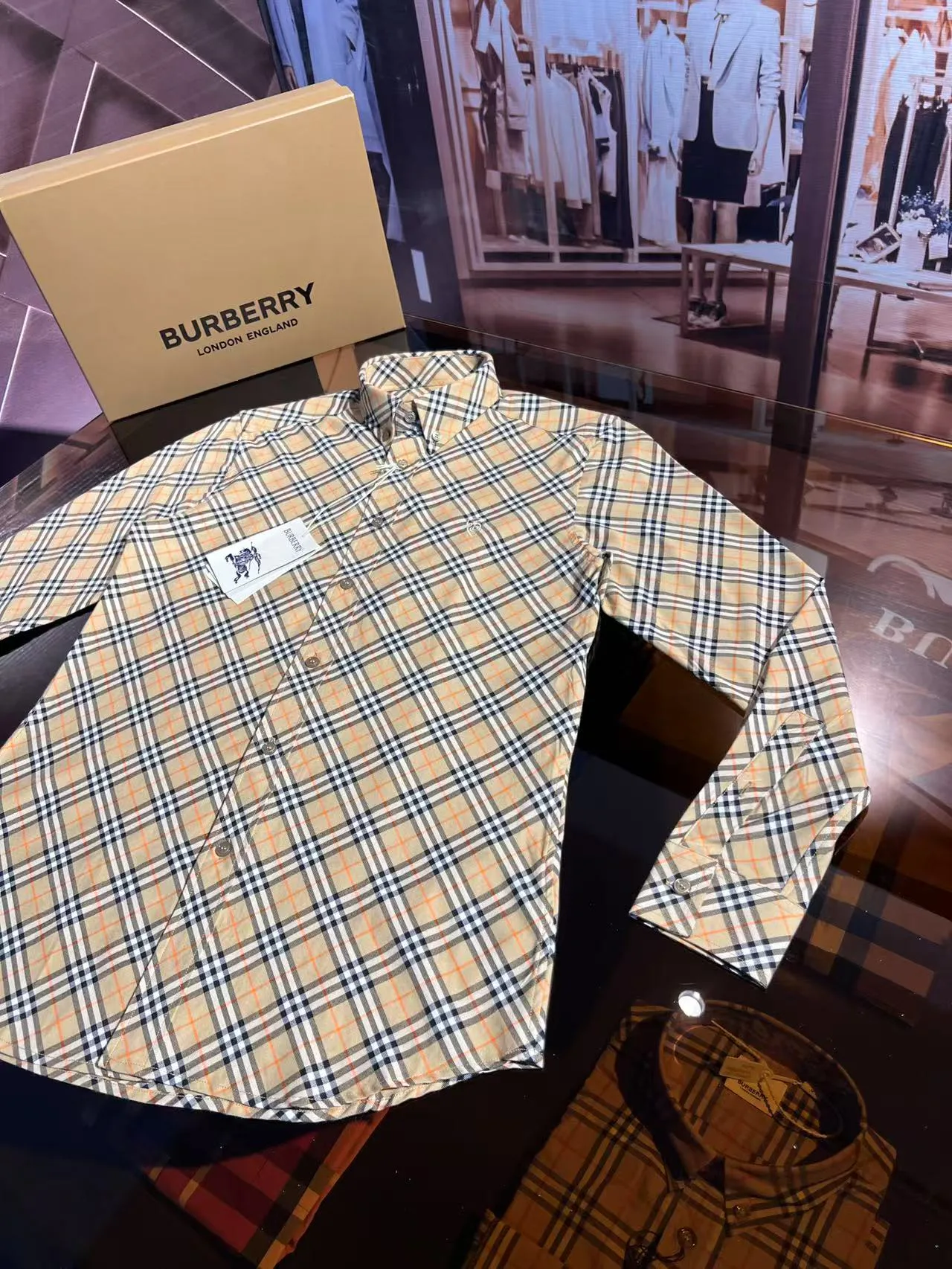 Рубашки Женские Burberry 11221329