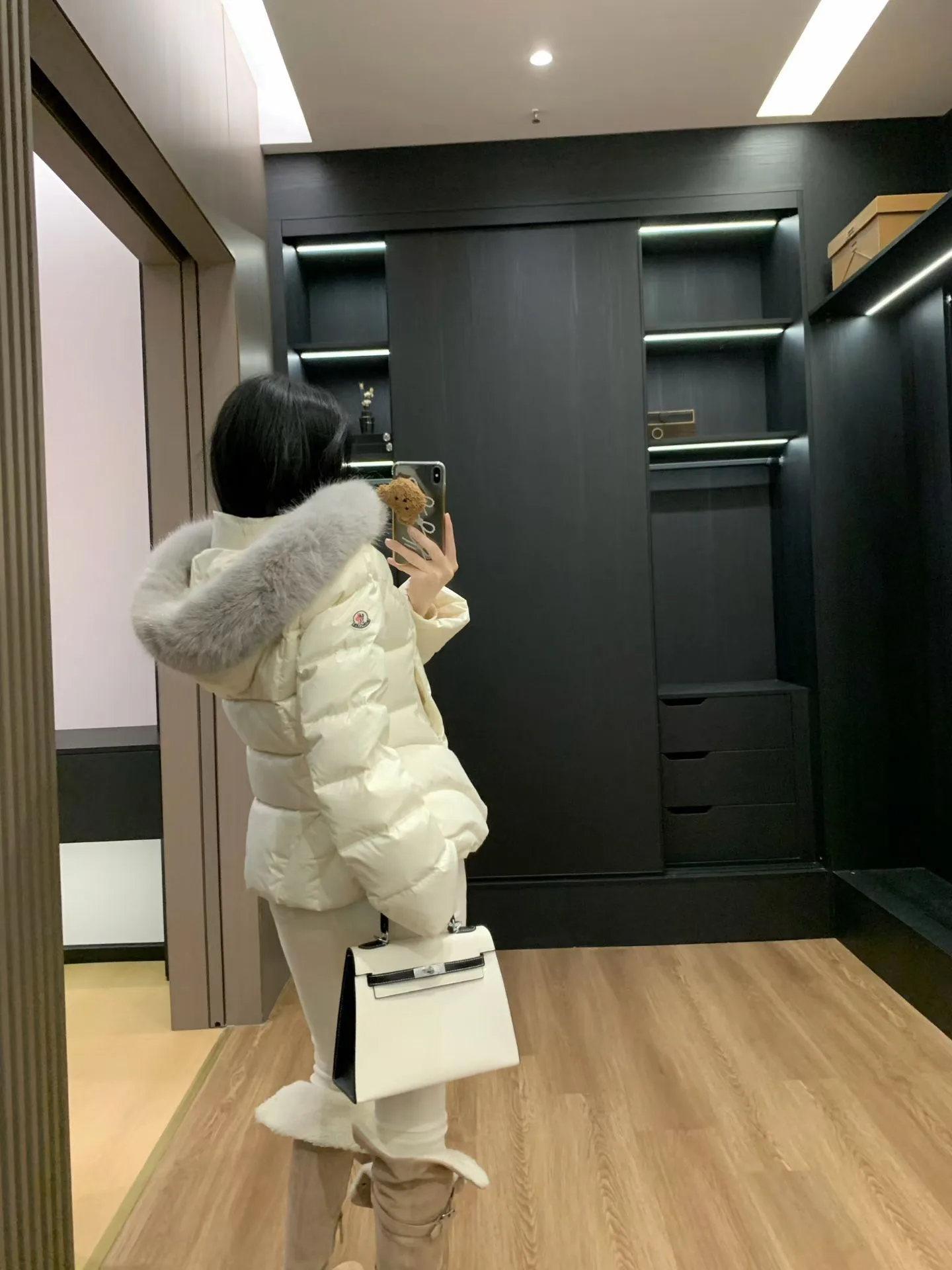 Куртки И Пуховики Женские Moncler 20127726