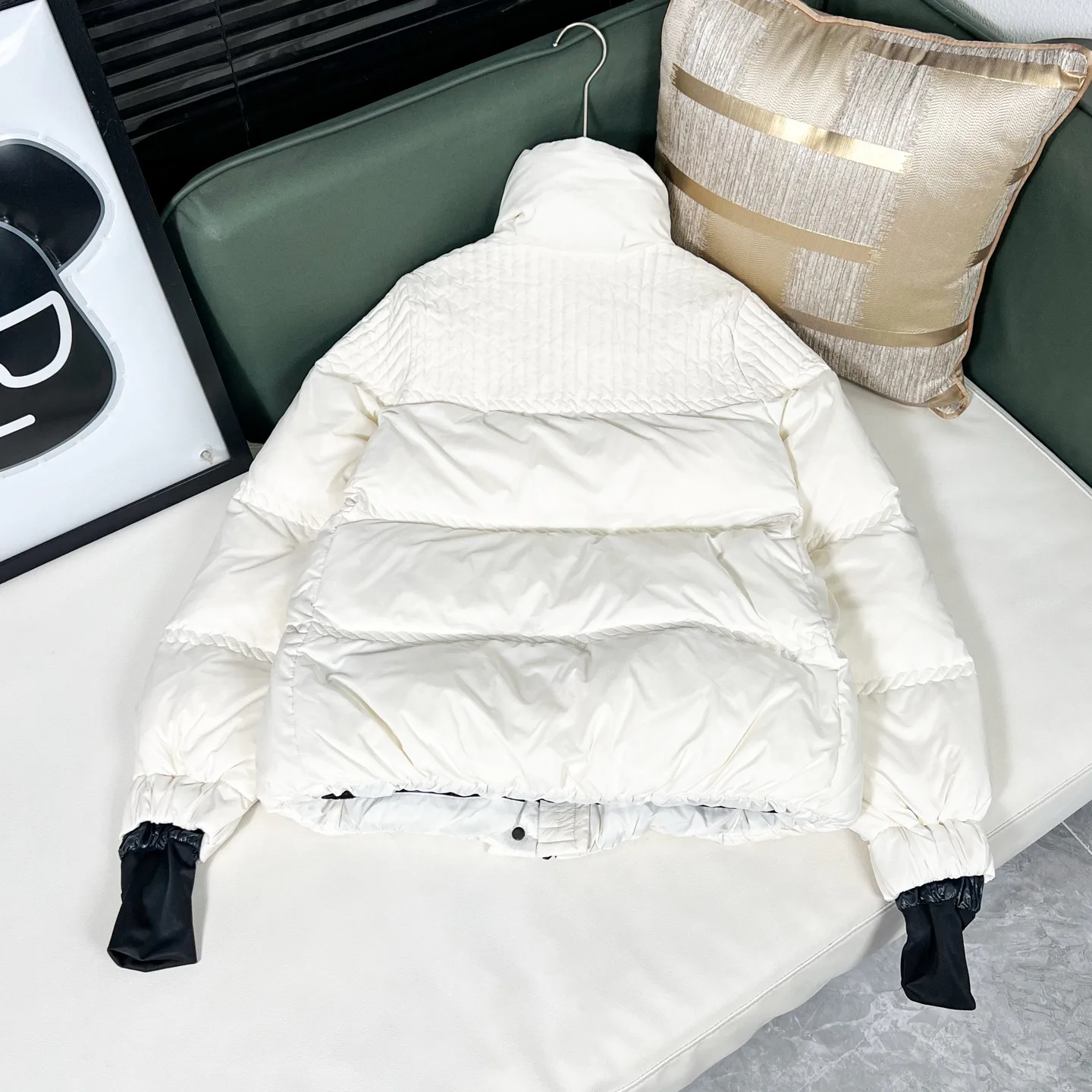 Куртки И Пуховики Женские Moncler 18728950