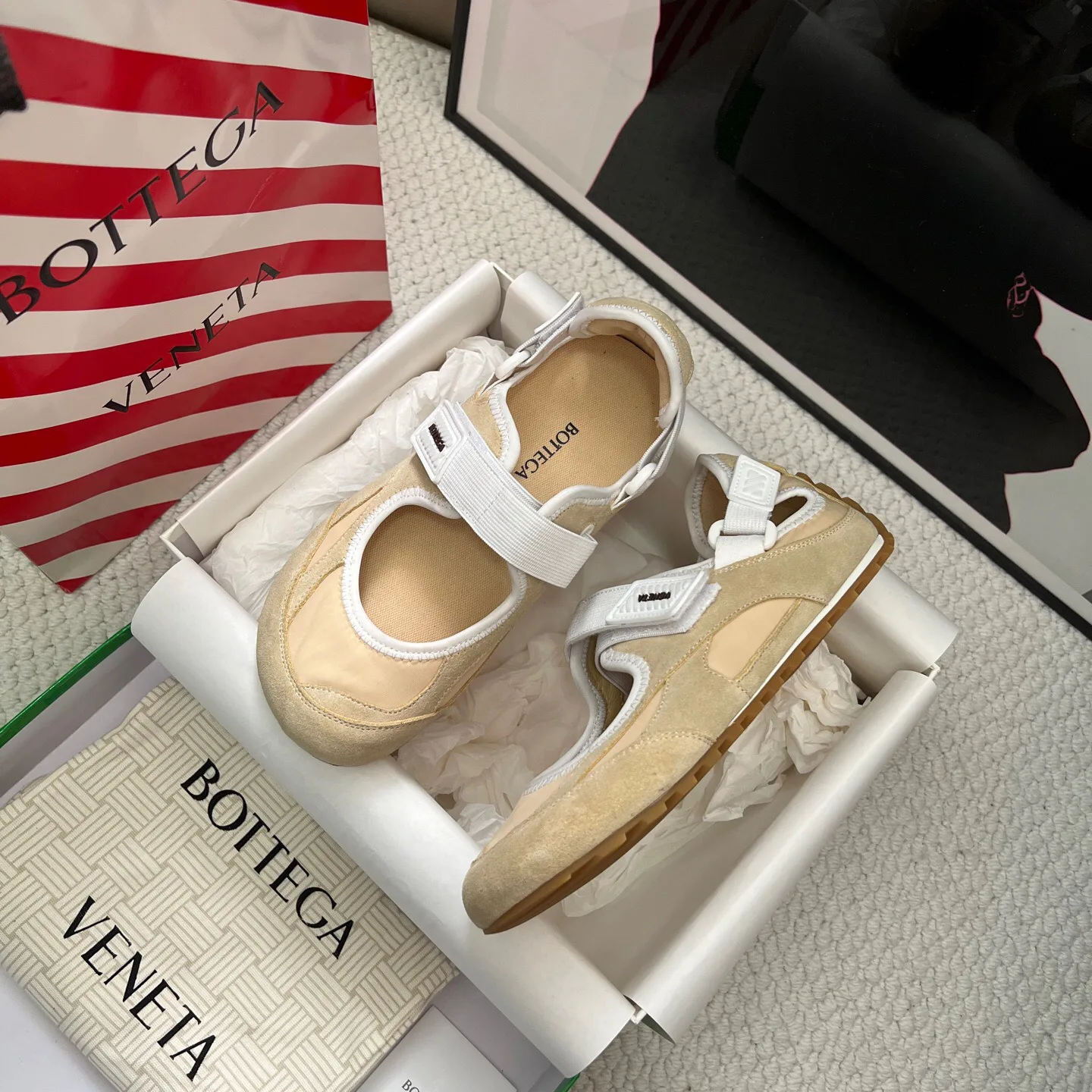 Кроссовки Женские Bottega Veneta 11565985