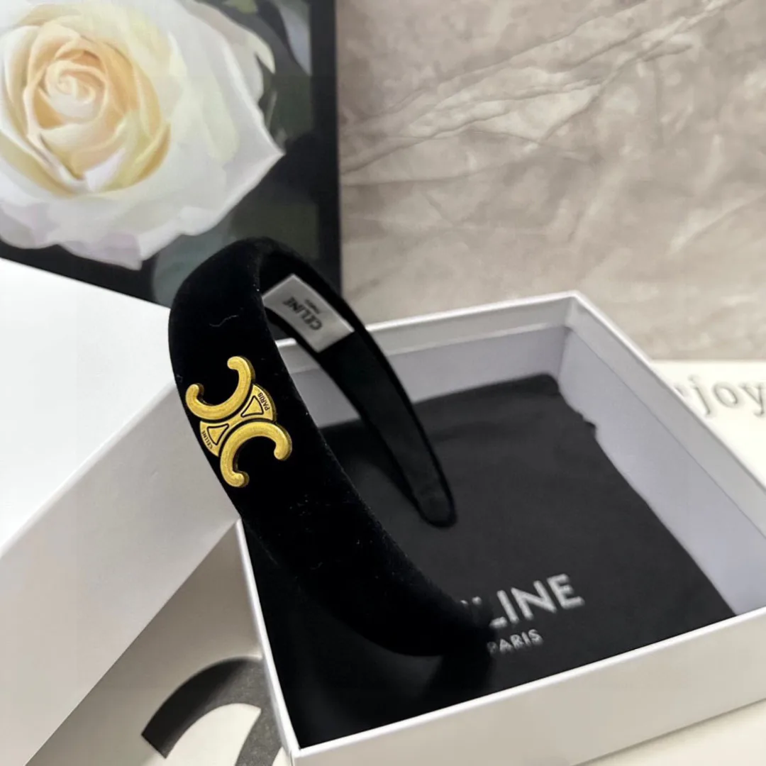 Головные Уборы Celine 11469184