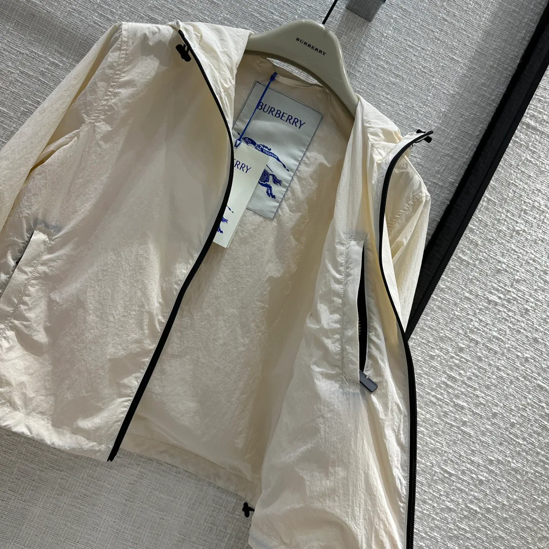 Куртки И Пуховики Женские Burberry 17122319