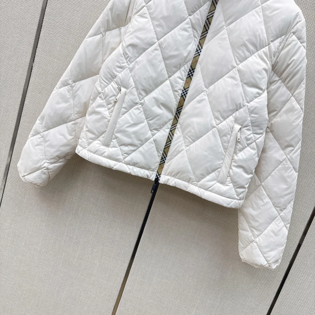 Куртки И Пуховики Женские Burberry 18225571