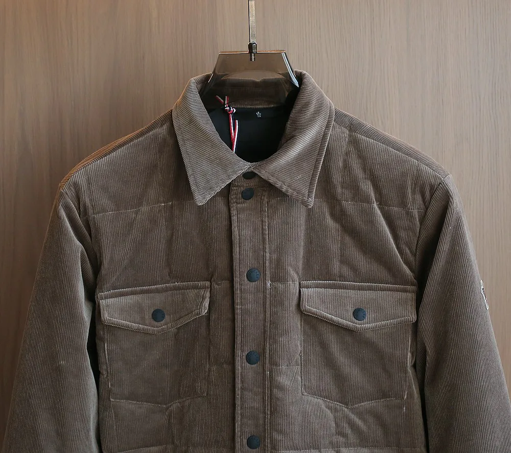 Куртки И Пуховики Мужские Moncler 384005