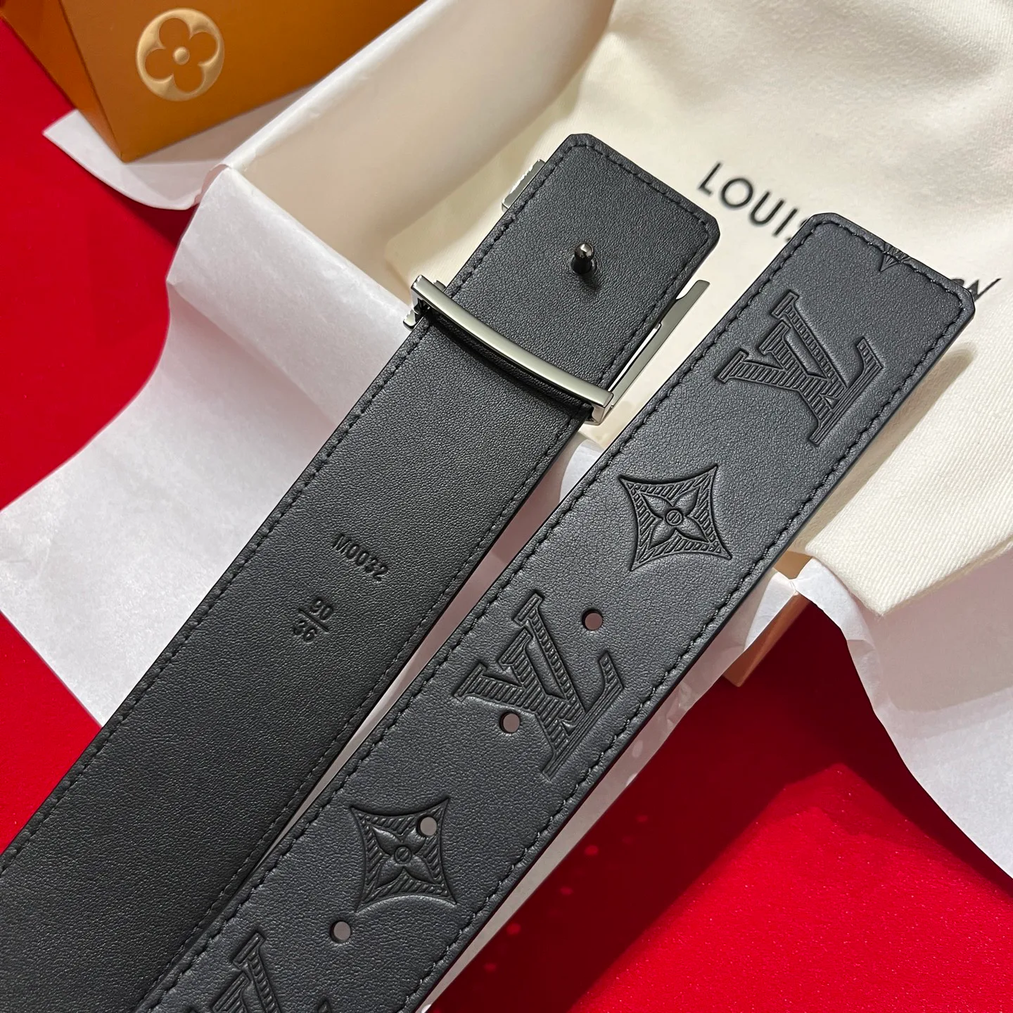 Ремни Louis Vuitton 17645354