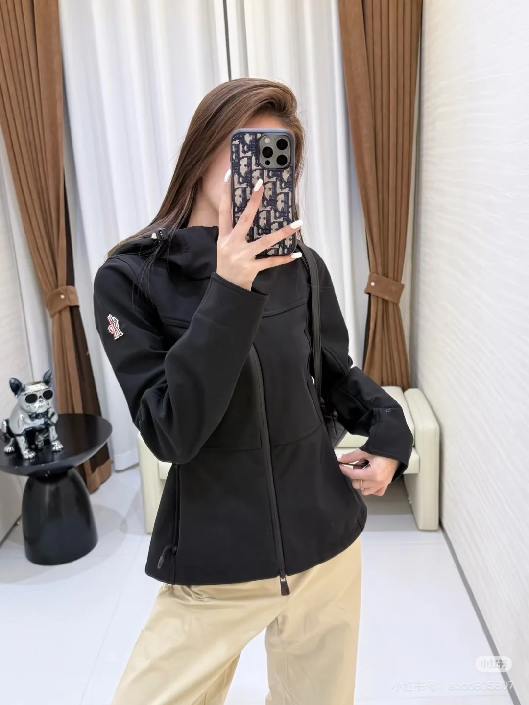 Куртки И Пуховики Женские Moncler 18517128