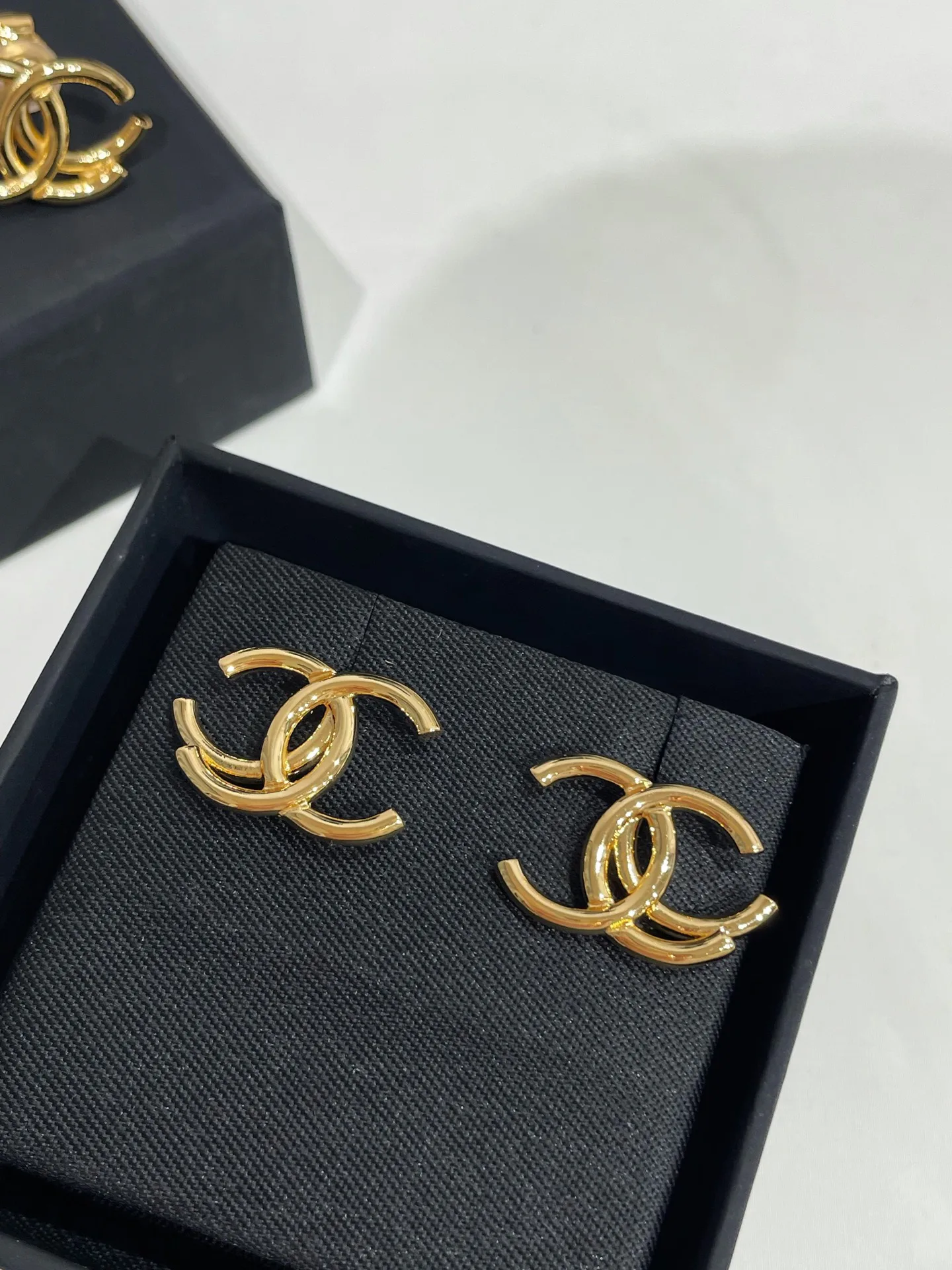 Бижутерия Chanel 17948945