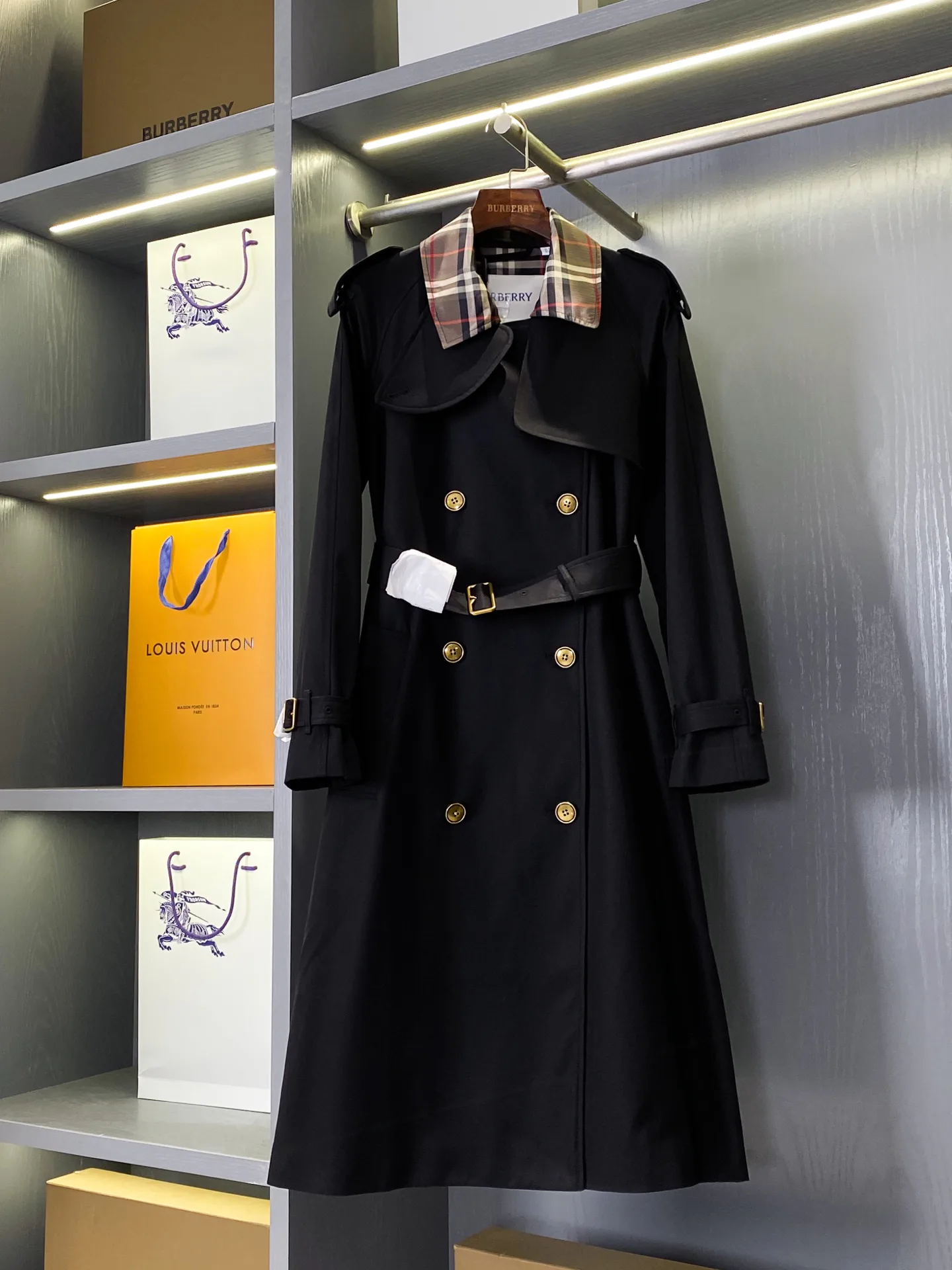Тренчи Женские Burberry 17998590