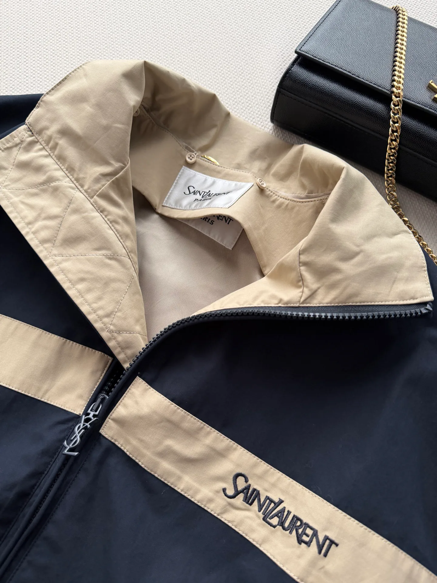 Куртки И Пуховики Женские Saint Laurent 18601948