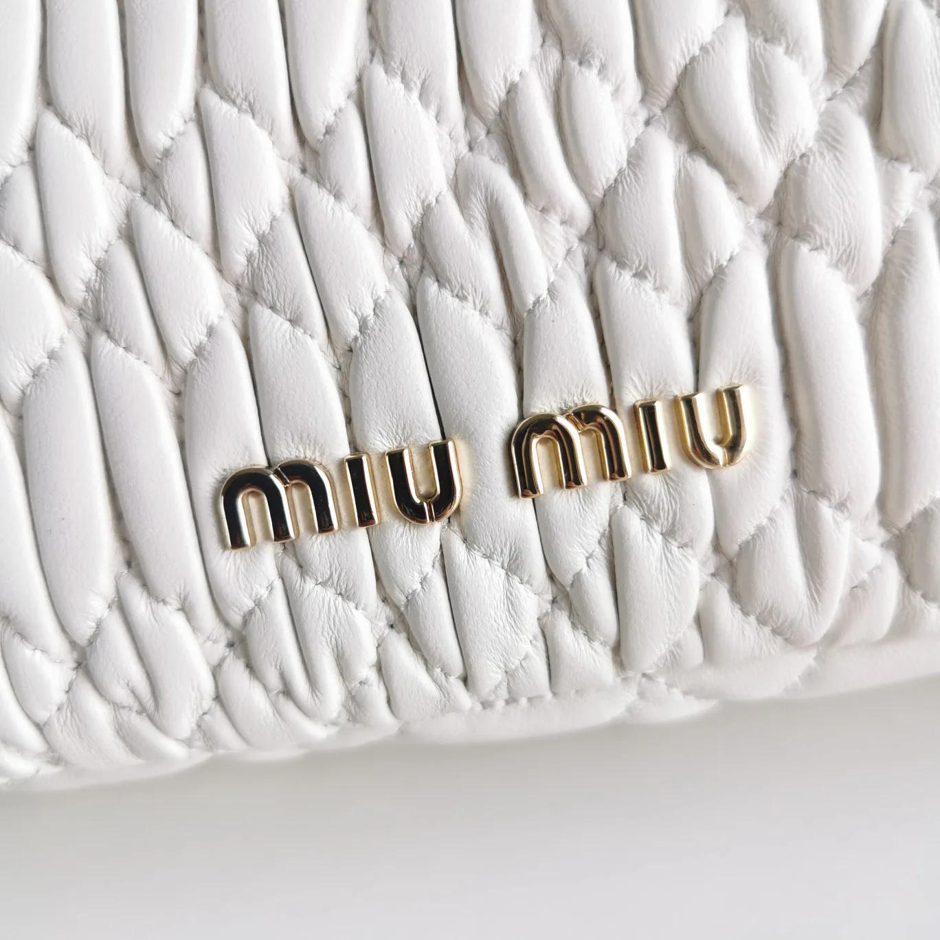 Сумки На Ремне Женские Miu Miu 702814