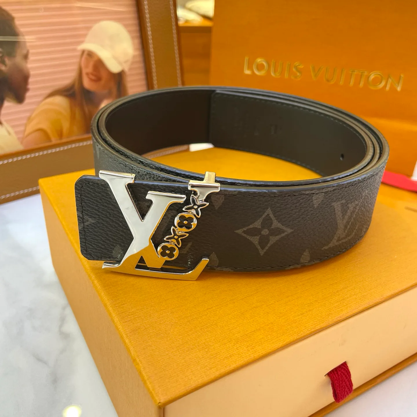Ремни Louis Vuitton 11216328