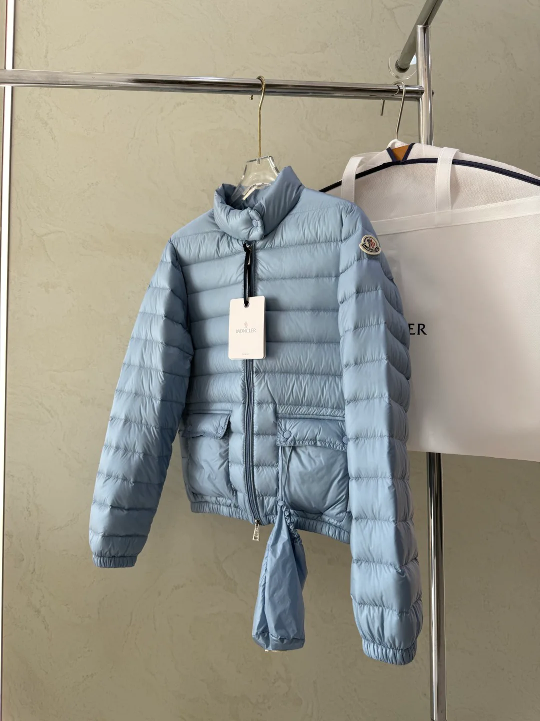 Куртки И Пуховики Женские Moncler 18043477