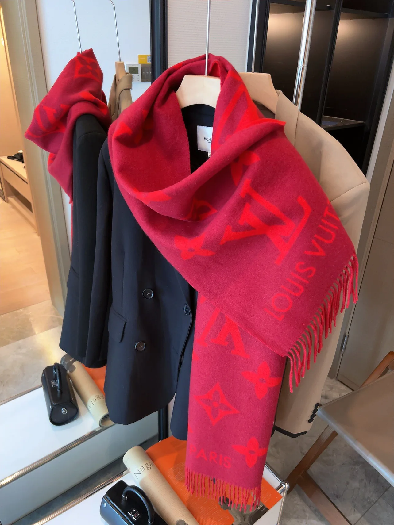 Шарфы Louis Vuitton 4486